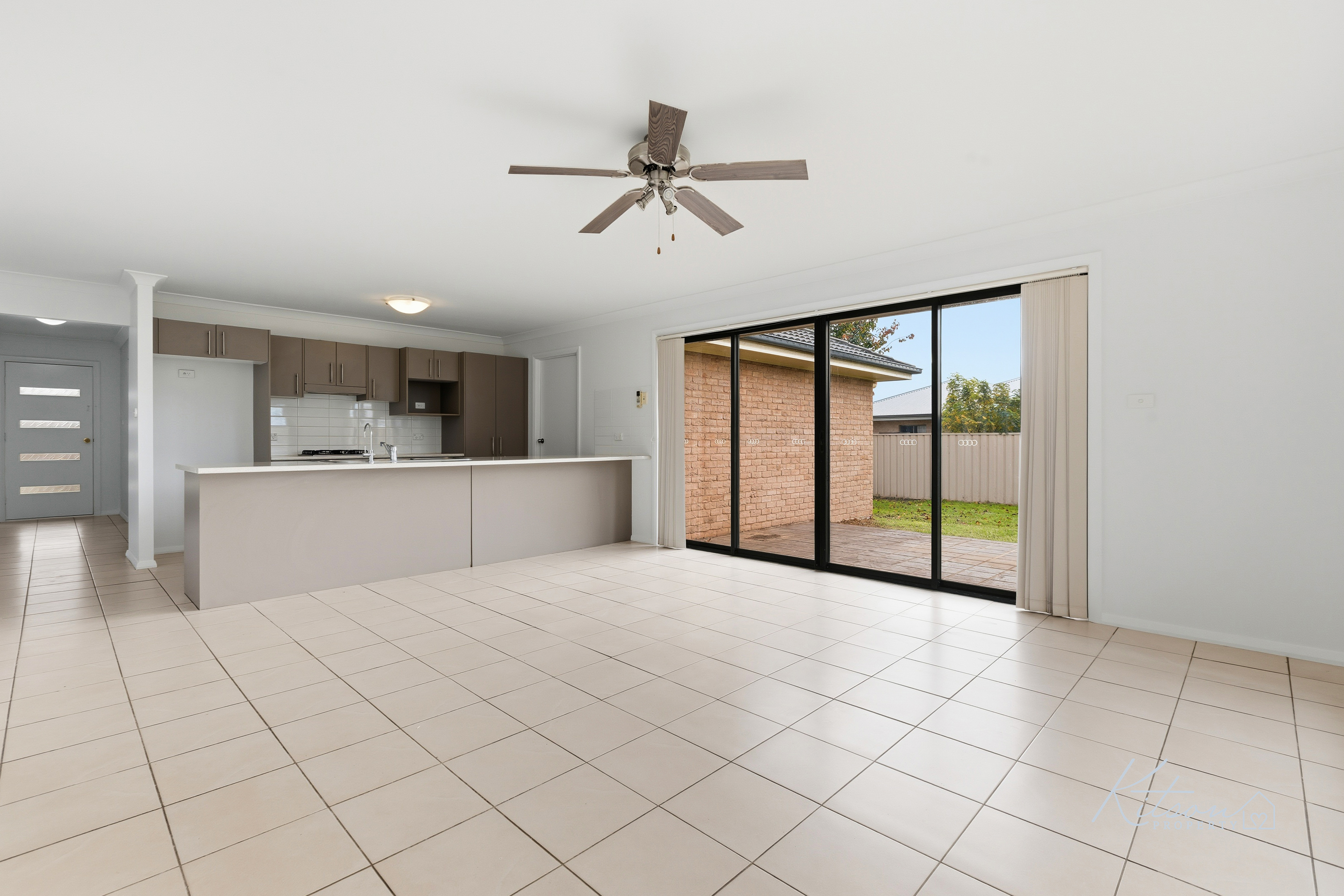 35 Loughan Road, Junee, NSW 2663 - Image 4