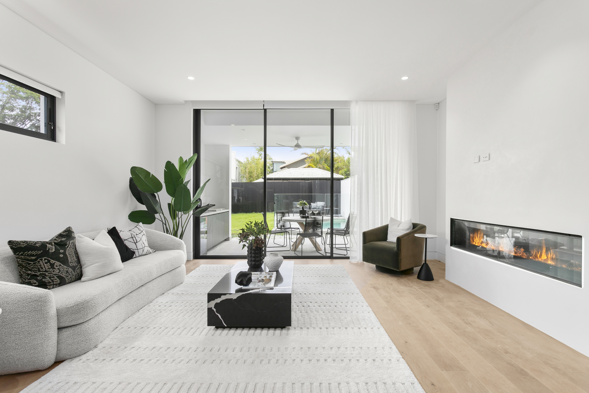4-bedroom unit at 61B Old Taren Point Road , Taren Point, Nsw, 2229, Sutherland, New South Wales