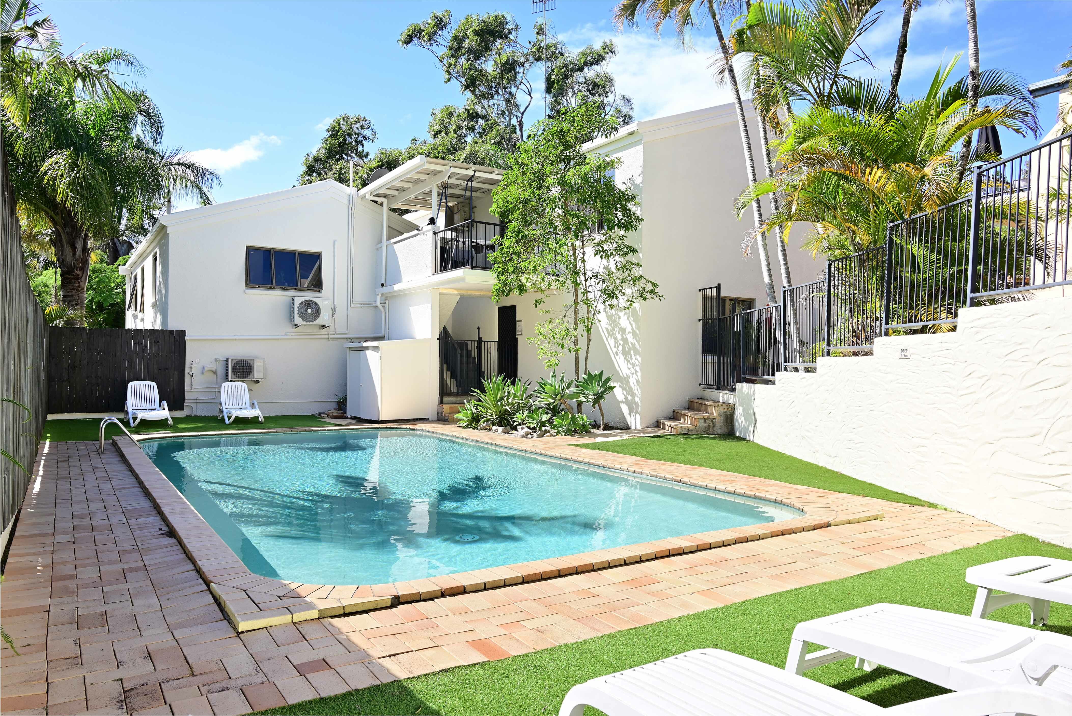 4/6 Noosa Drive, Noosa Heads, QLD 4567 - Image 3
