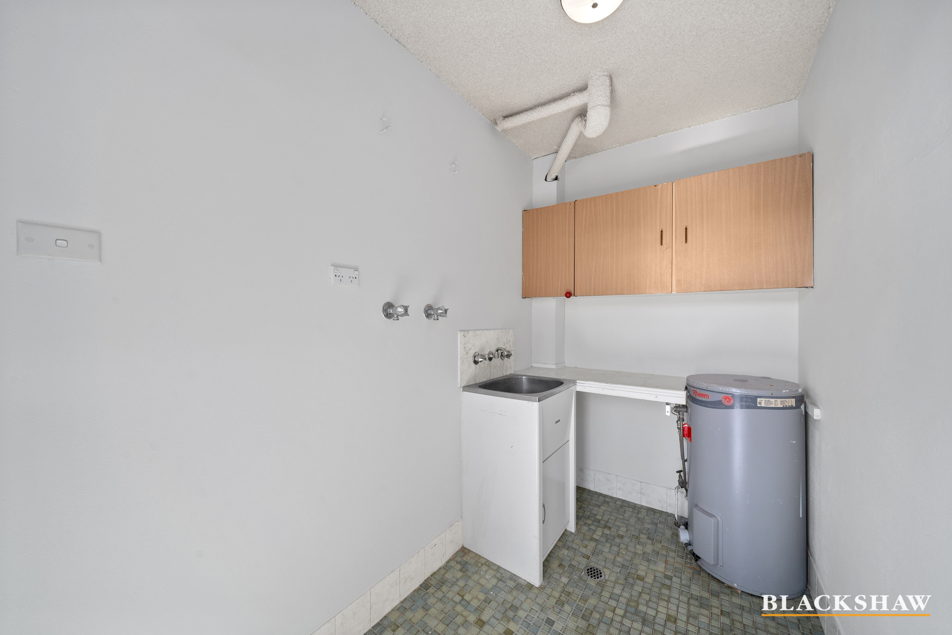 14 15 CREST ROAD, CRESTWOOD NSW 2620 - Image 9