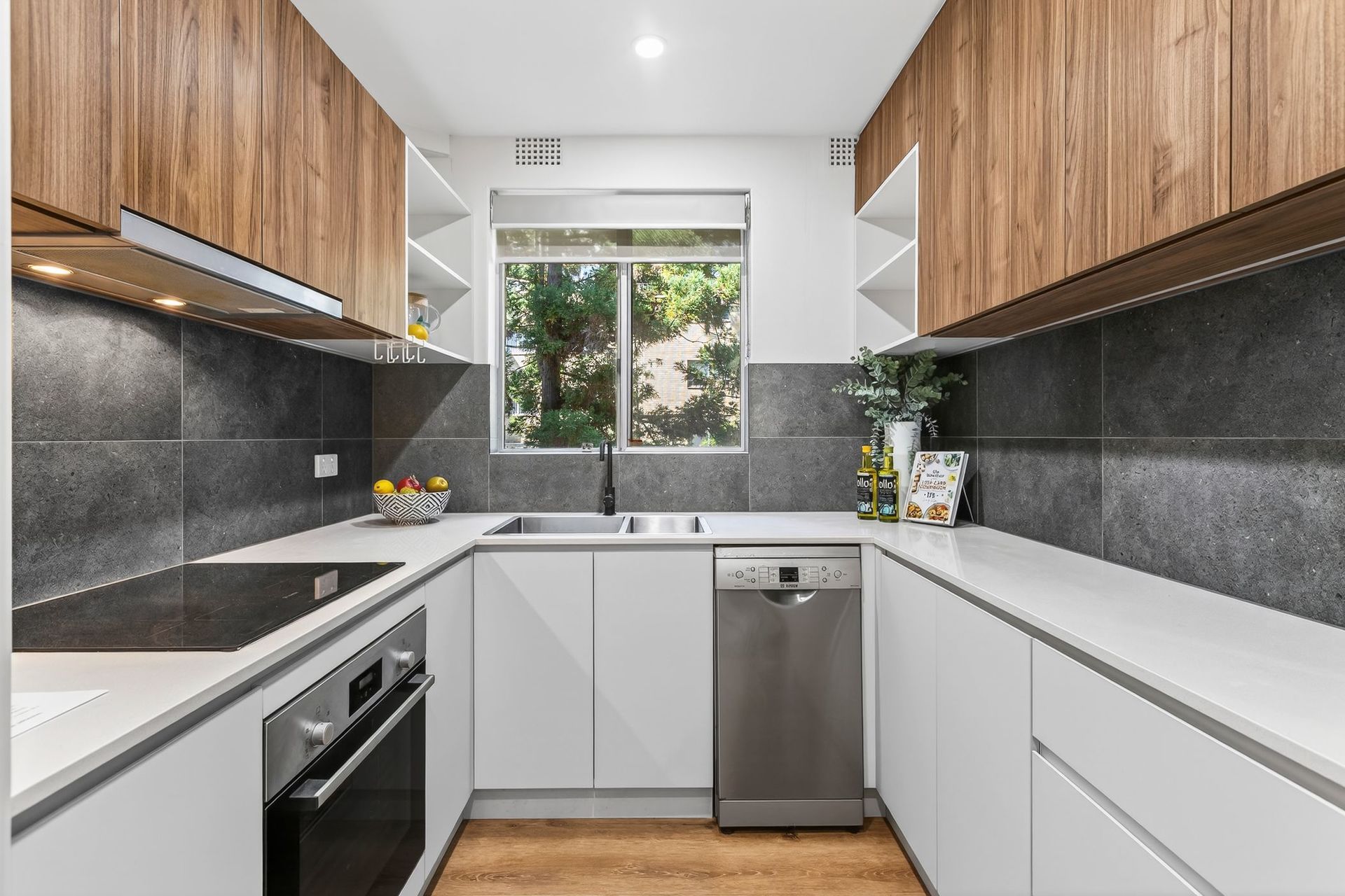 2-bedroom unit at 7 6 MURRAY STREET, LANE COVE NORTH NSW 2066, Lane Cove, New South Wales