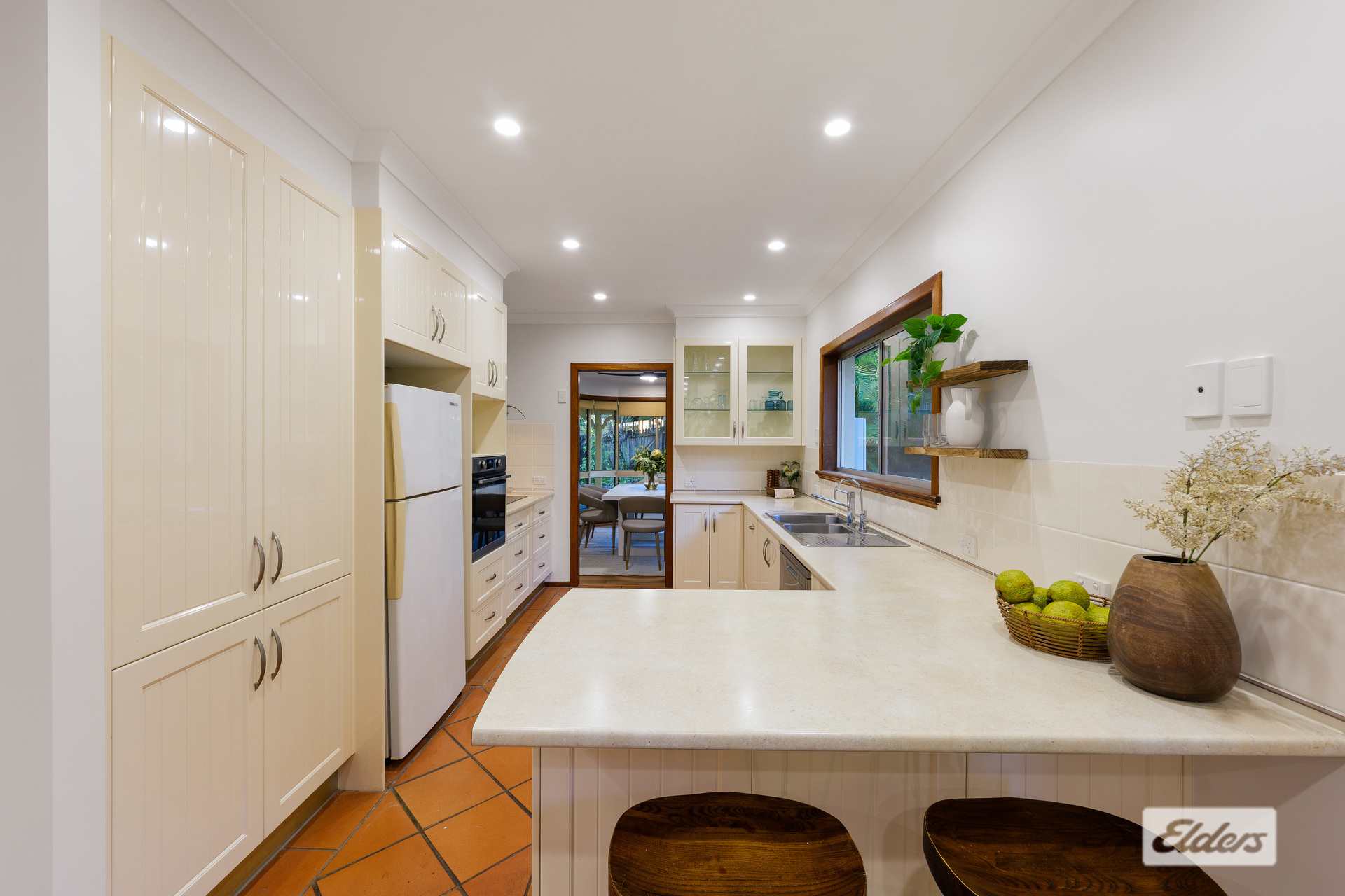 21 Kinloch Road, Daisy Hill, QLD 4127 - Image 10