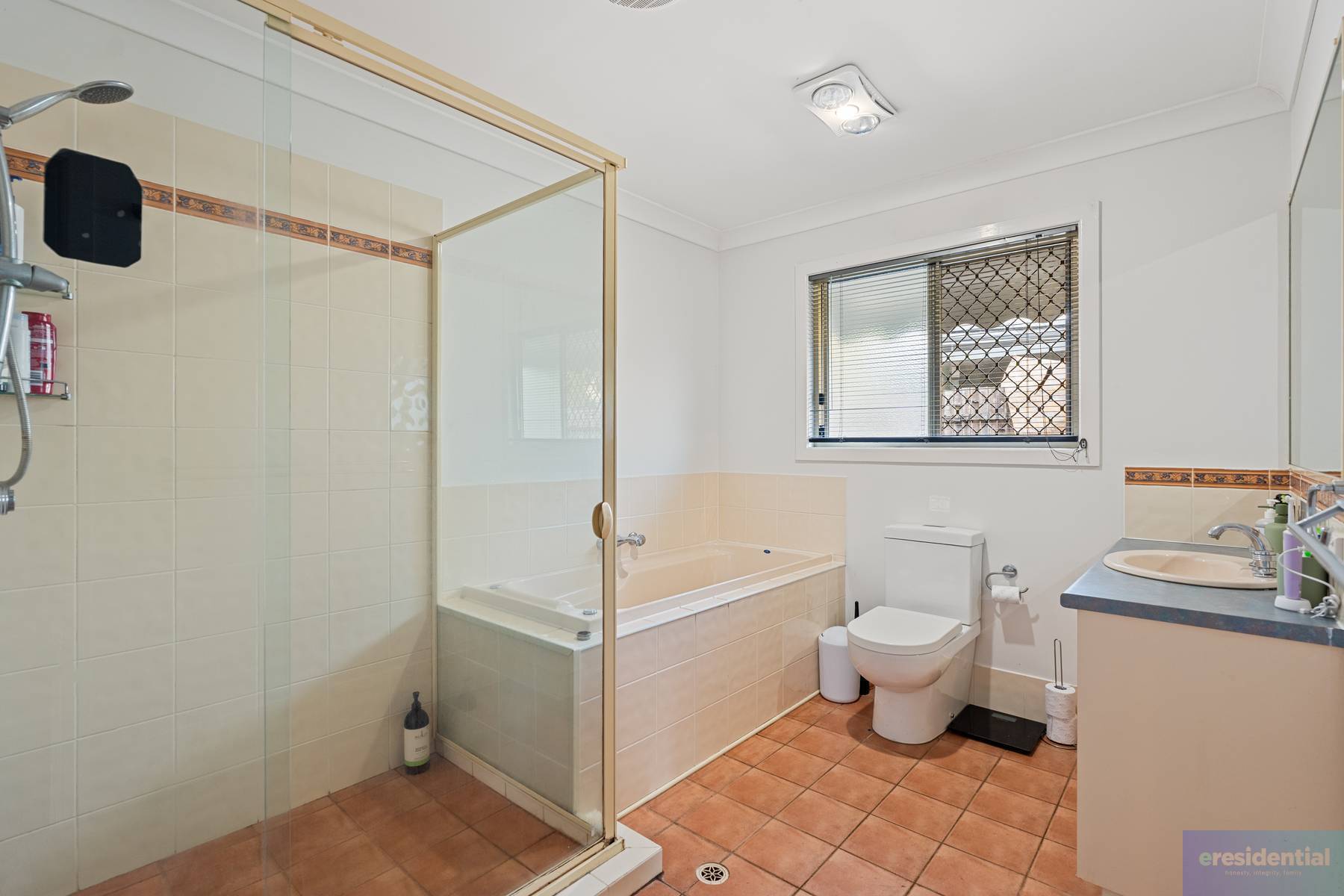 8 Bingo Street, Holmview QLD 4207 - Image 10