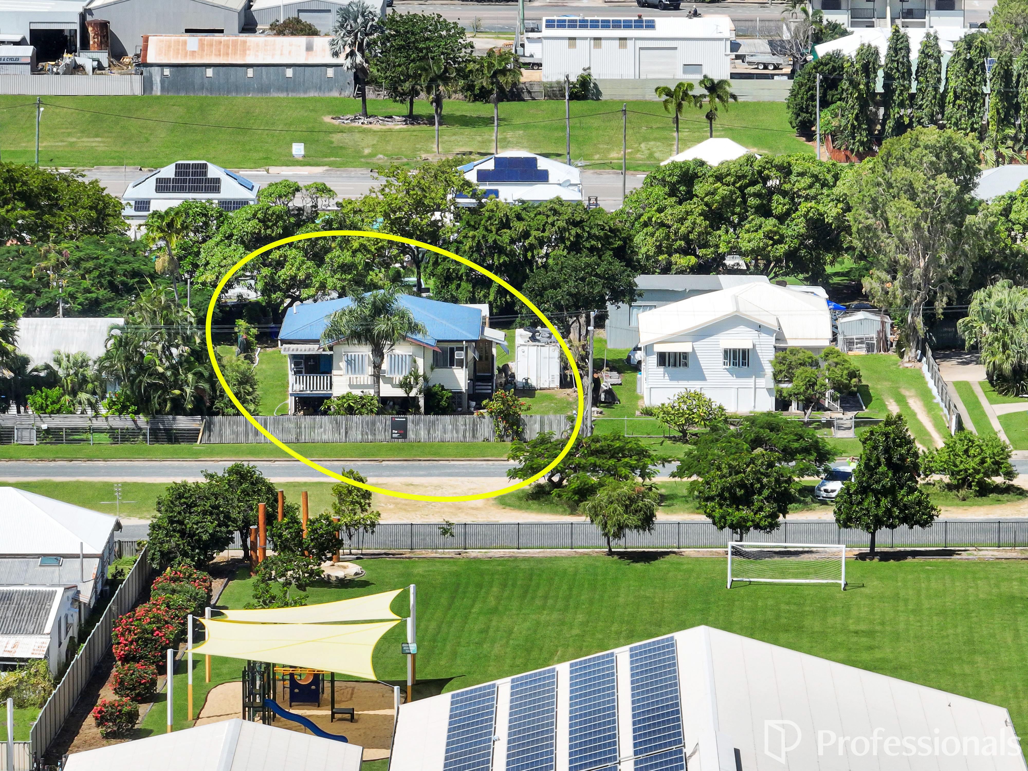 41 GORDON STREET, Bowen QLD 4805 - Image 2