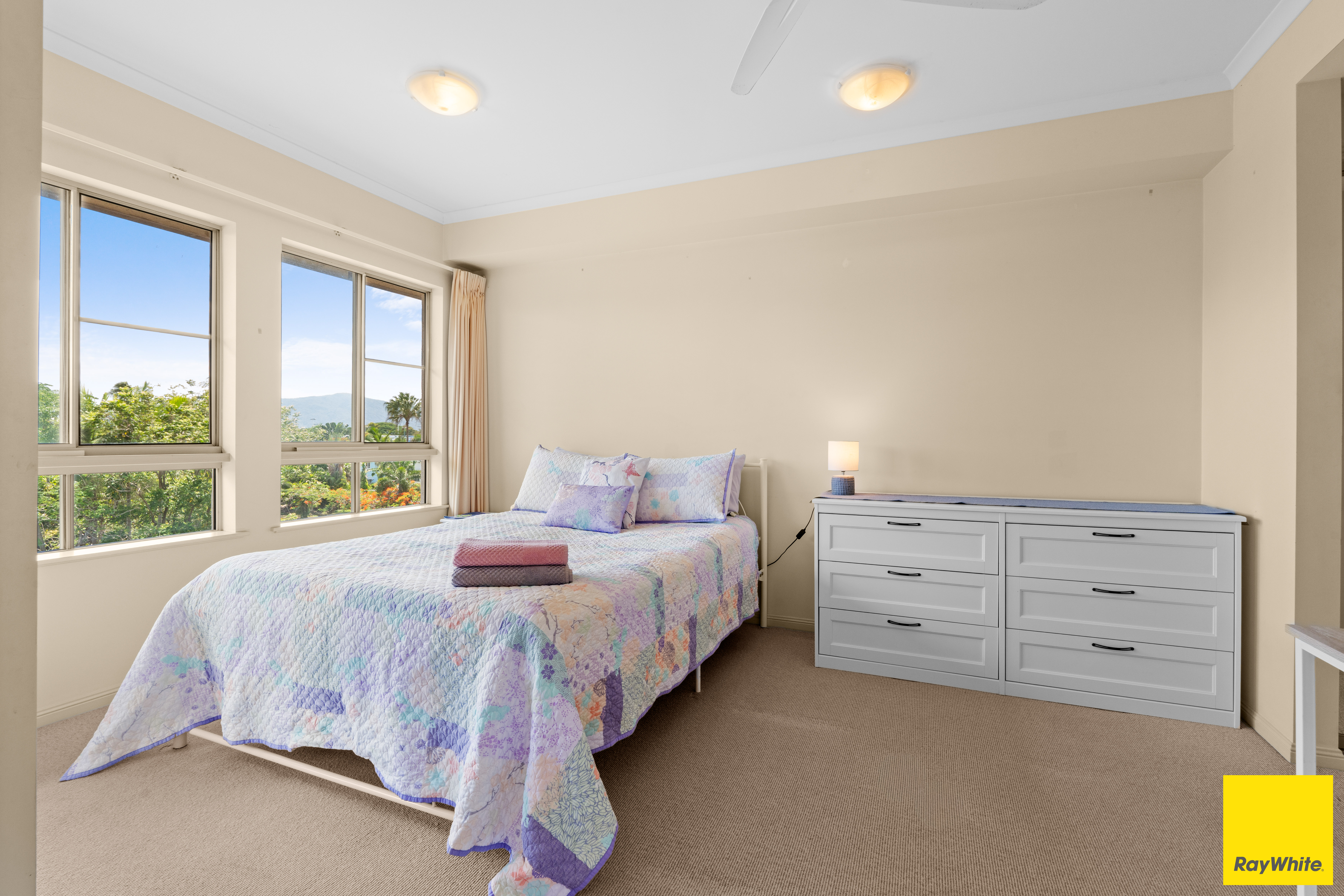 MONDURAN APARTMENTS 1813 2-10 GREENSLOPES STREET, CAIRNS NORTH QLD 4870 - Image 9