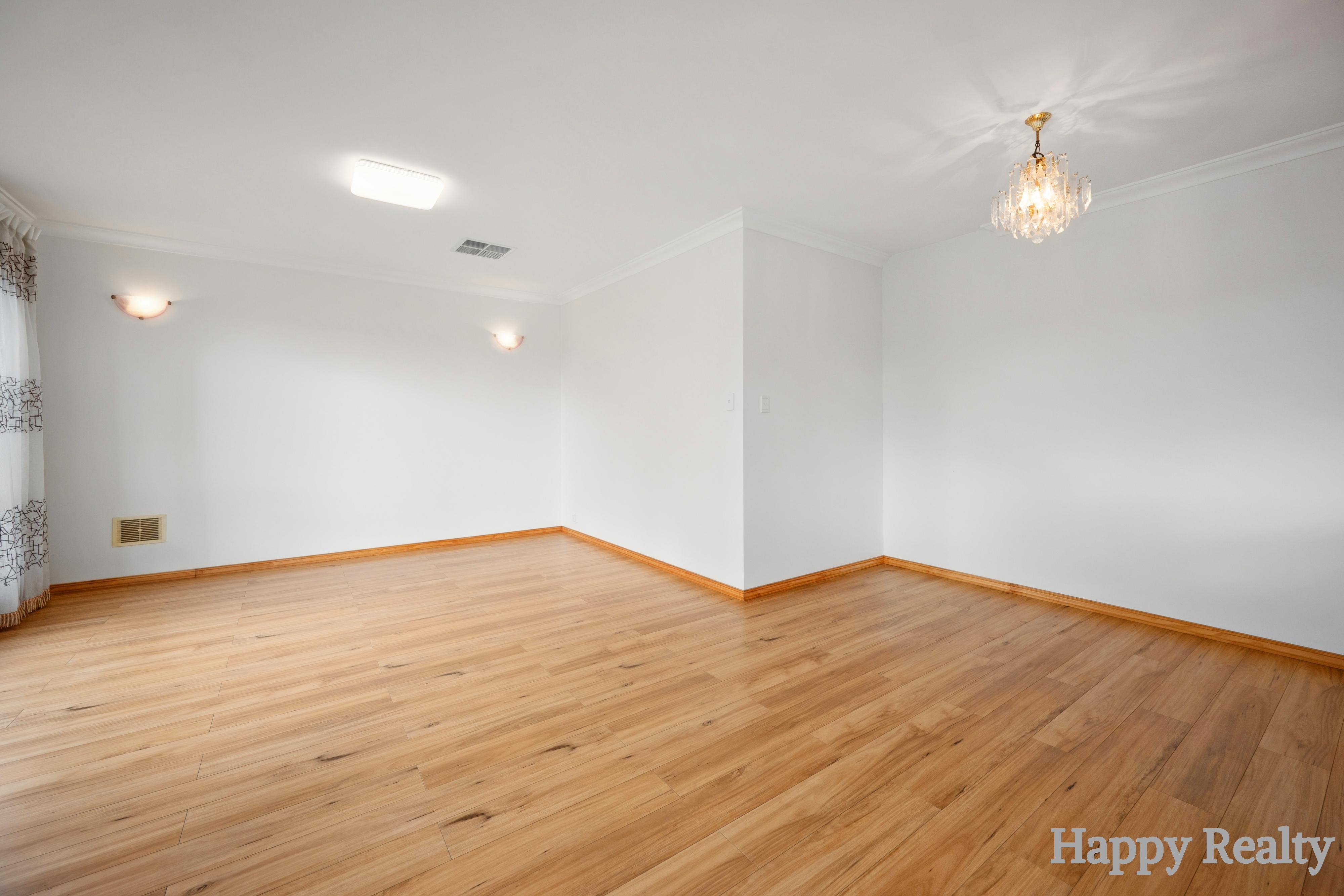 83 Waratah Boulevard, Canning Vale, WA 6155 - Image 6