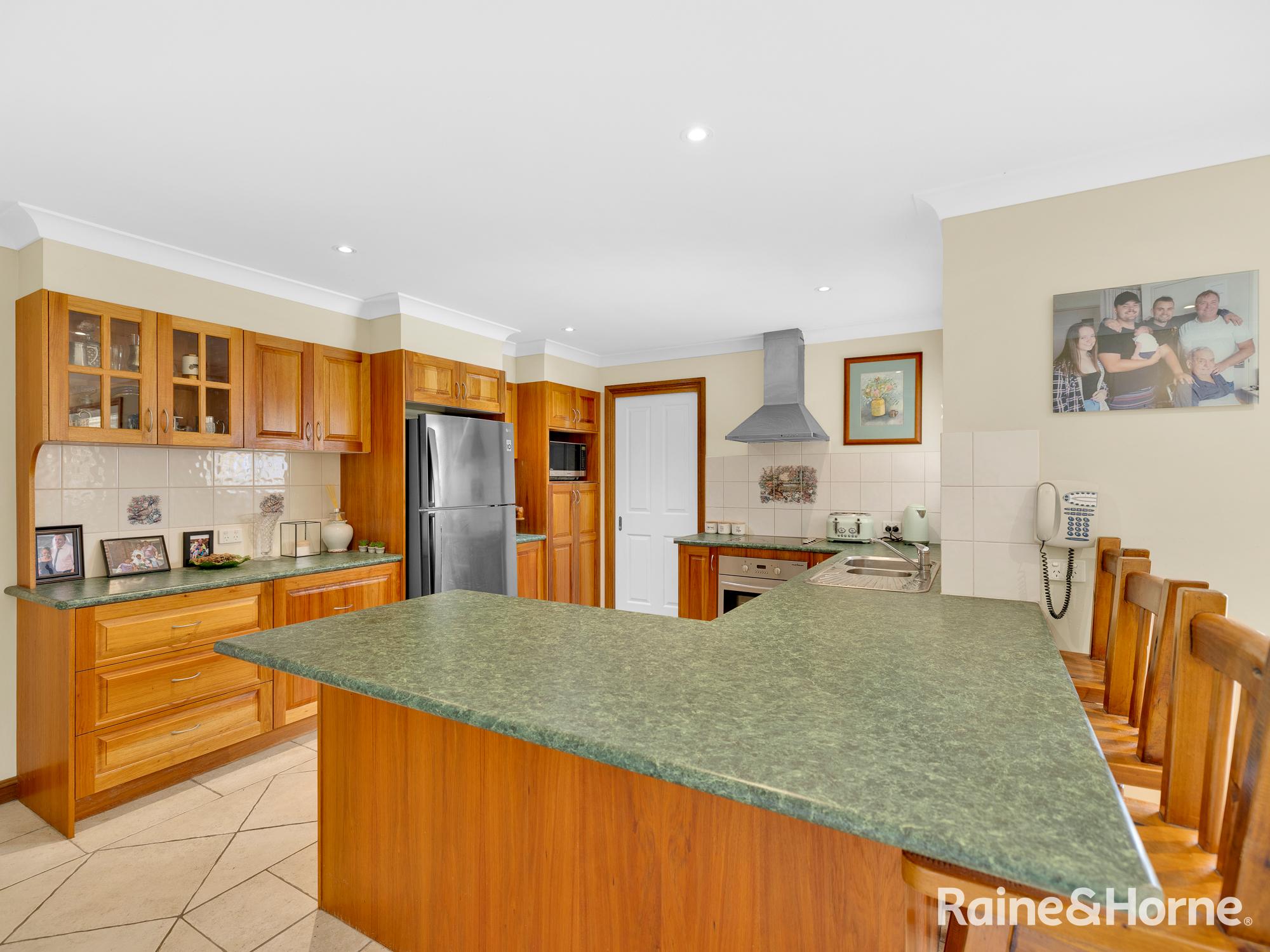 4-bedroom house at 17 Cypress Crescent, Kelso, NSW 2795, Bathurst, New South Wales