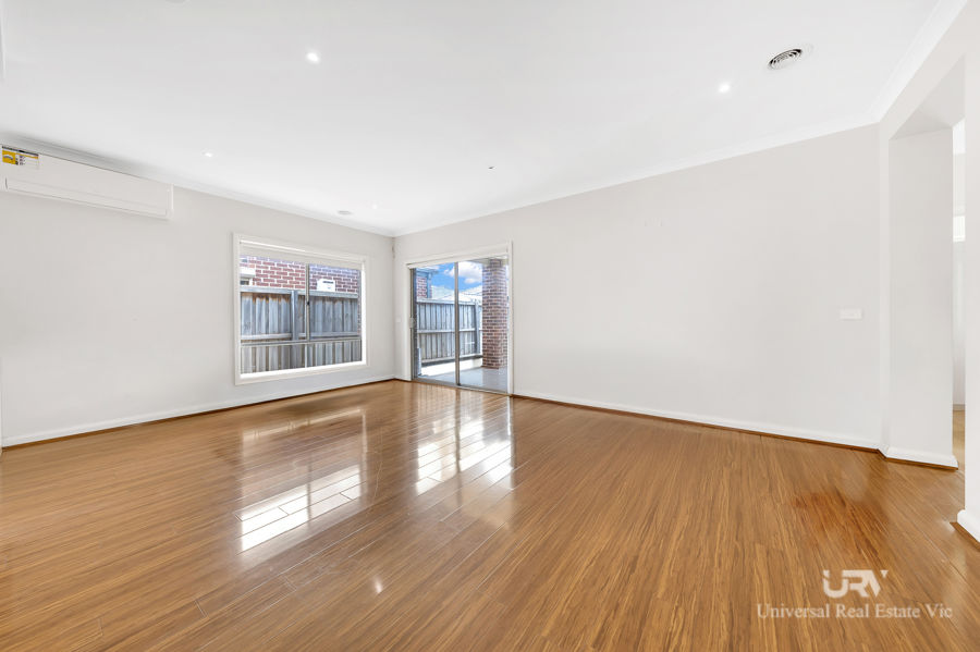 3-bedroom house at 35 STOKE CIRCUIT, Wollert VIC 3750, Whittlesea, Victoria