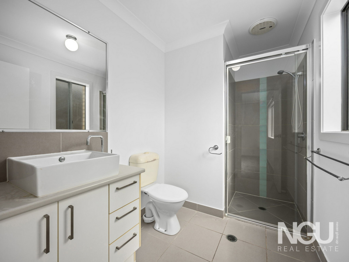 55 ATLANTIC DRIVE, Brassall QLD 4305 - Image 8