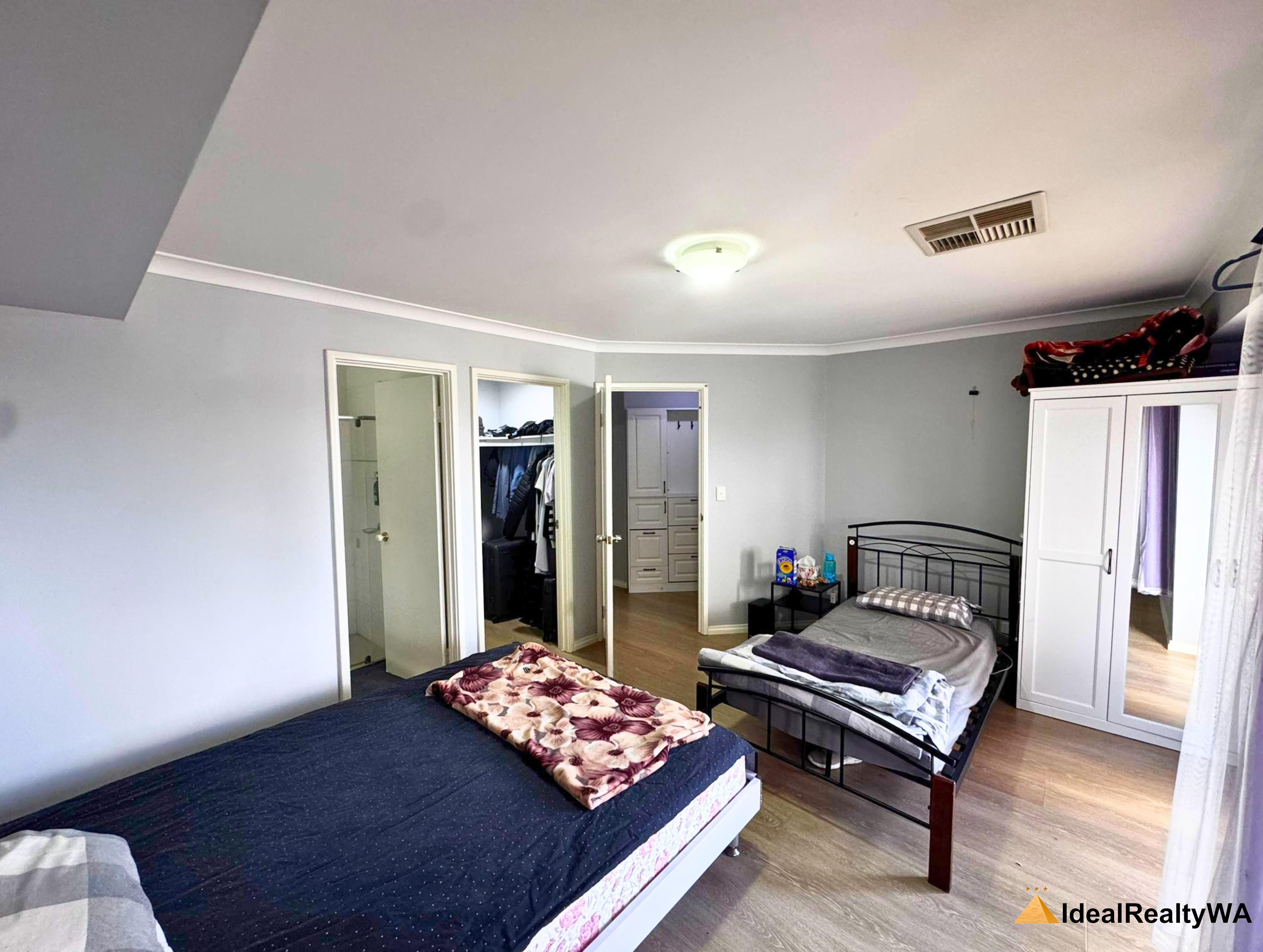 5-bedroom house at 2 BESWICK GARDENS, Atwell WA 6164, Cockburn, Western Australia