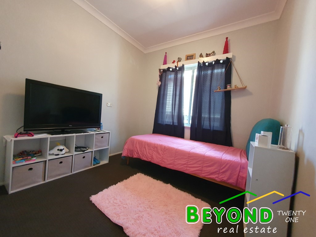 6 Strickland Street, Gilgandra, NSW 2827 - Image 5