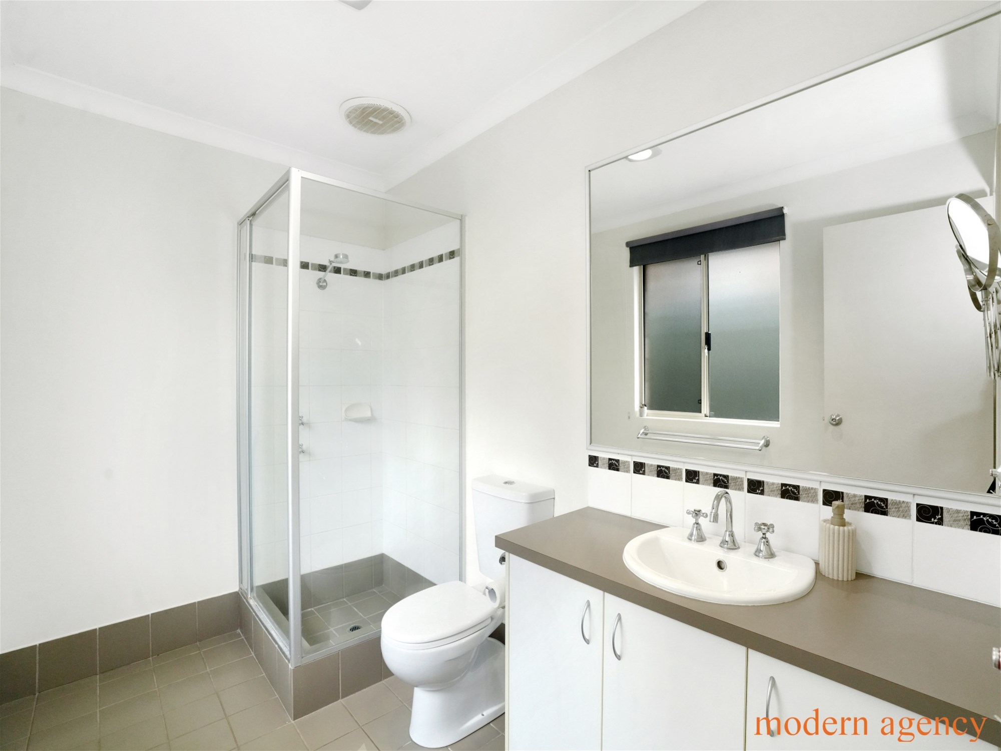 7/456 Kalamunda Road, High Wycombe, WA 6057 - Image 4