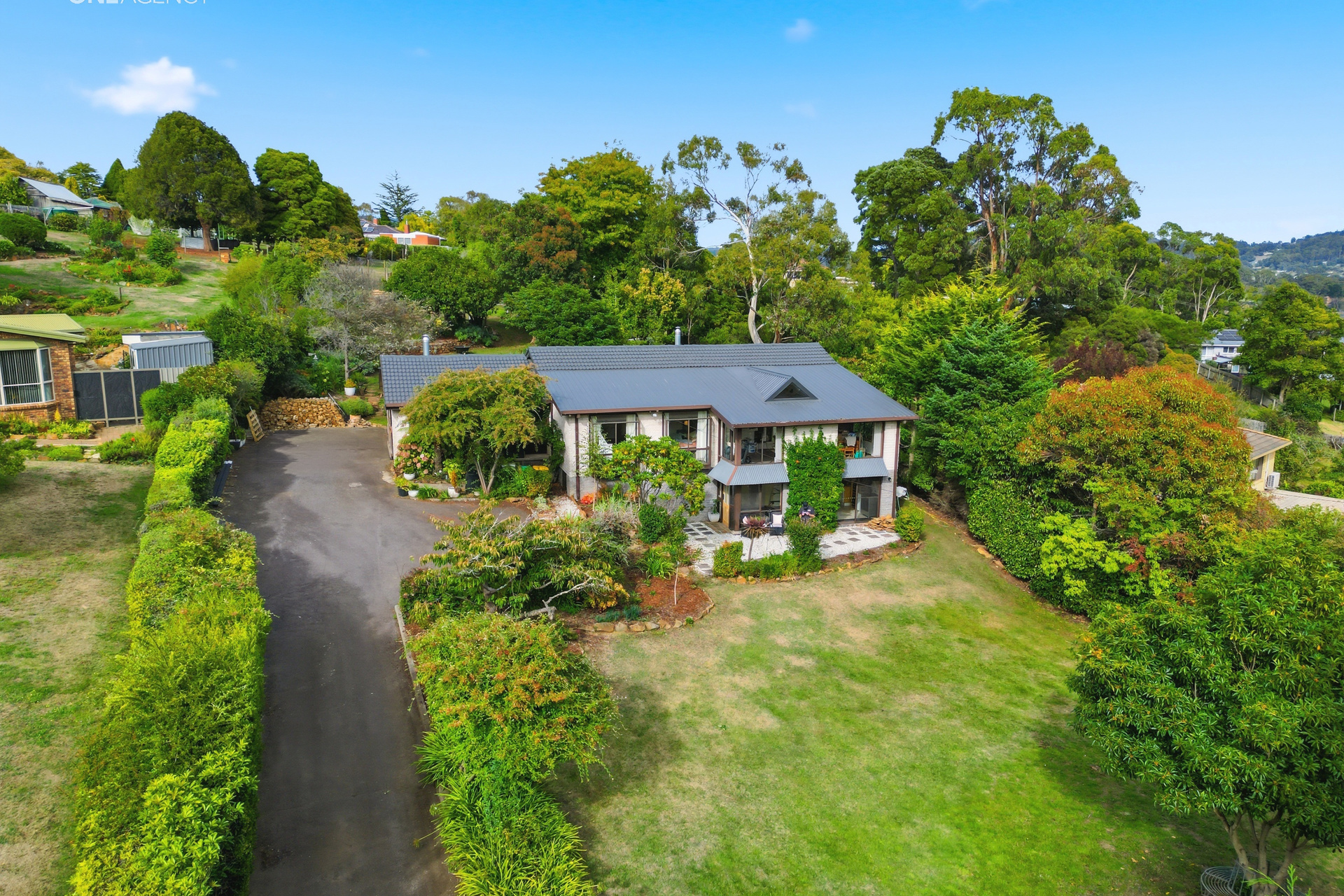 4-bedroom house at 10 HIGHFIELD ROAD, Ambleside TAS 7310, Devonport, Tasmania