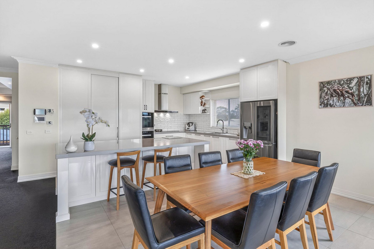 207 The Esplanade, Torquay, Vic, 3228 - Image 6