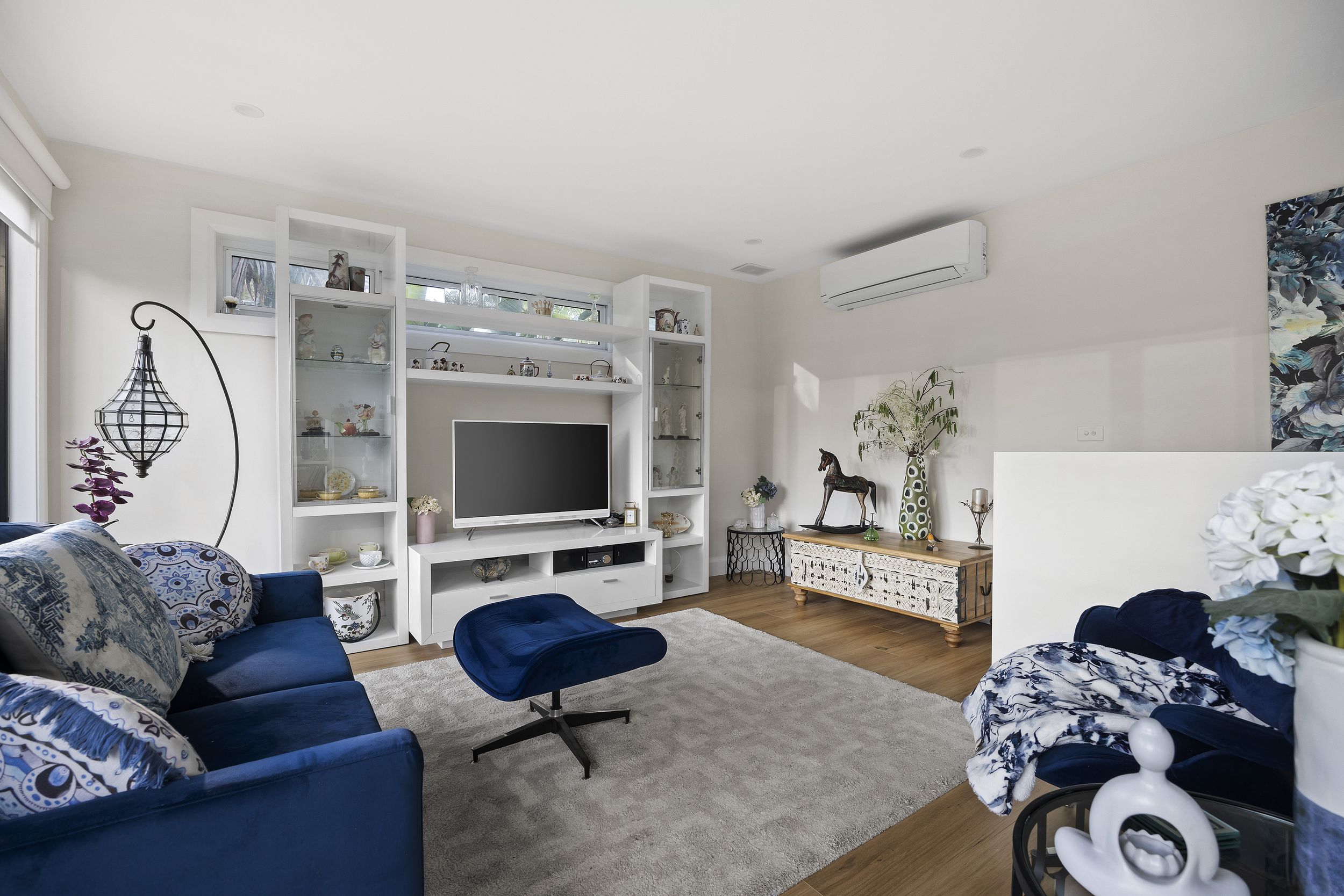 5-bedroom house at 42 PETRIK DRIVE, Keilor VIC 3036, Brimbank, Victoria