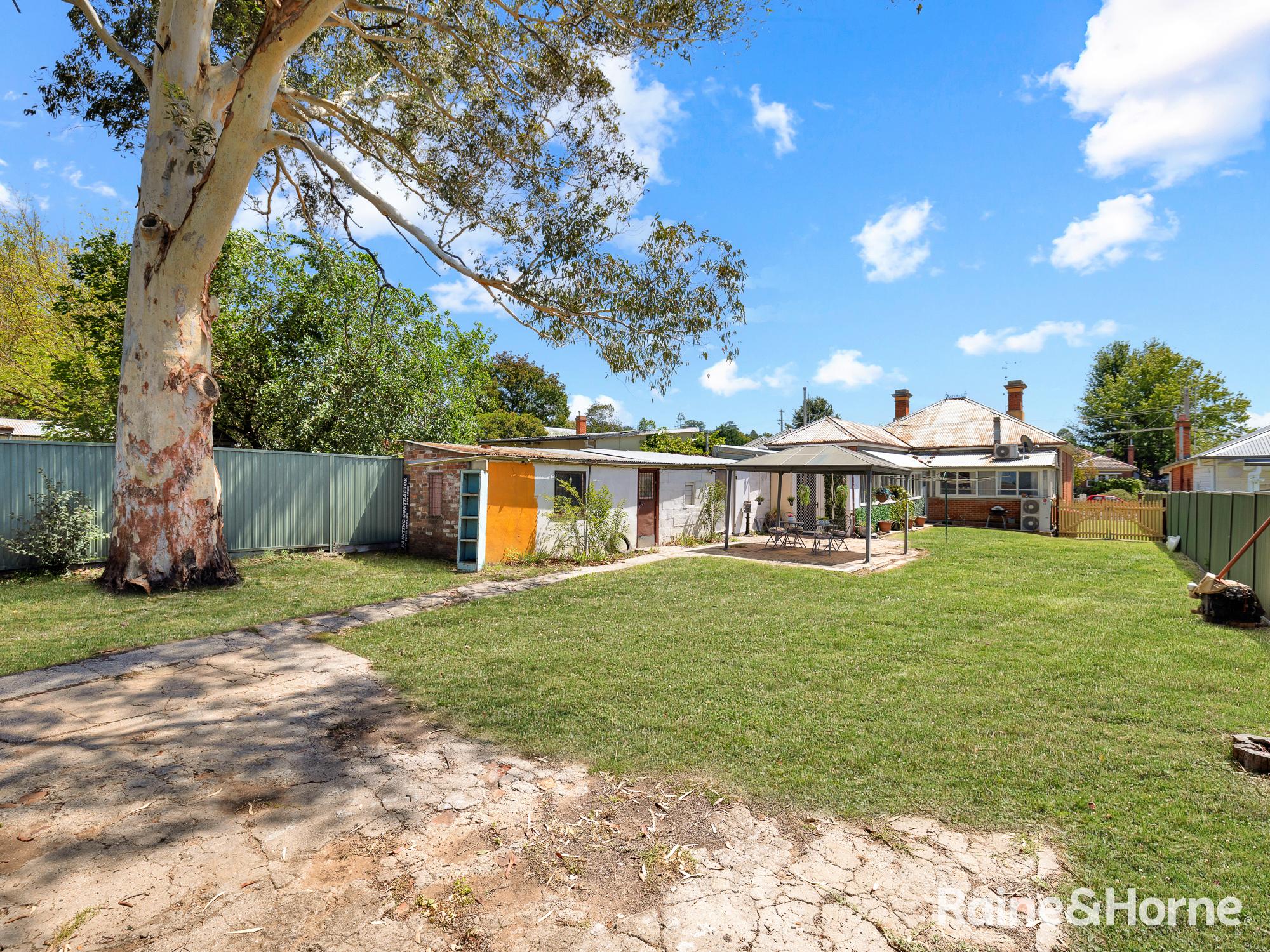3-bedroom house at 112 Peel Street, Bathurst, NSW 2795, Bathurst, New South Wales
