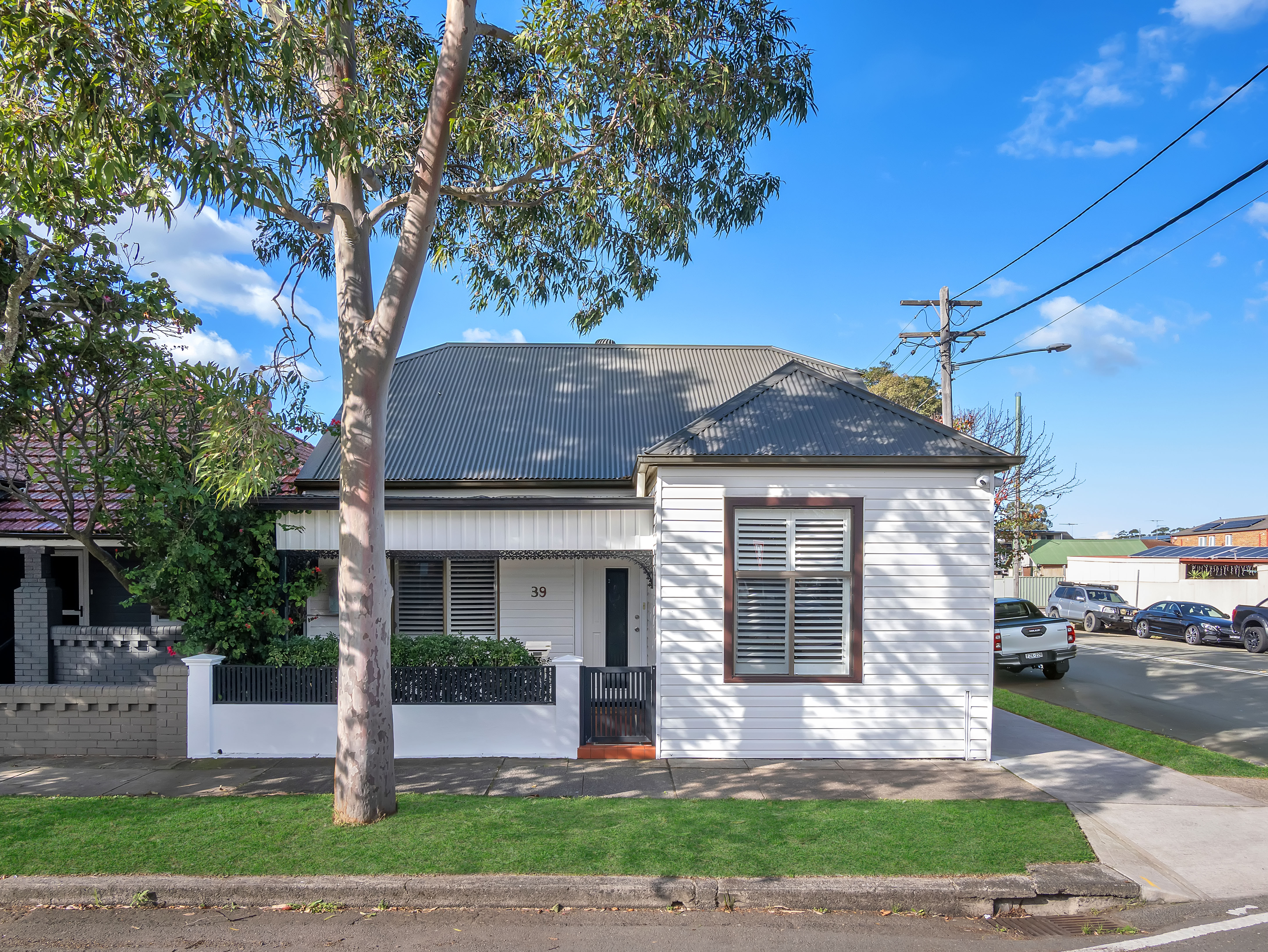 39 Johnson Street, Mascot, NSW 2020 - Image 1