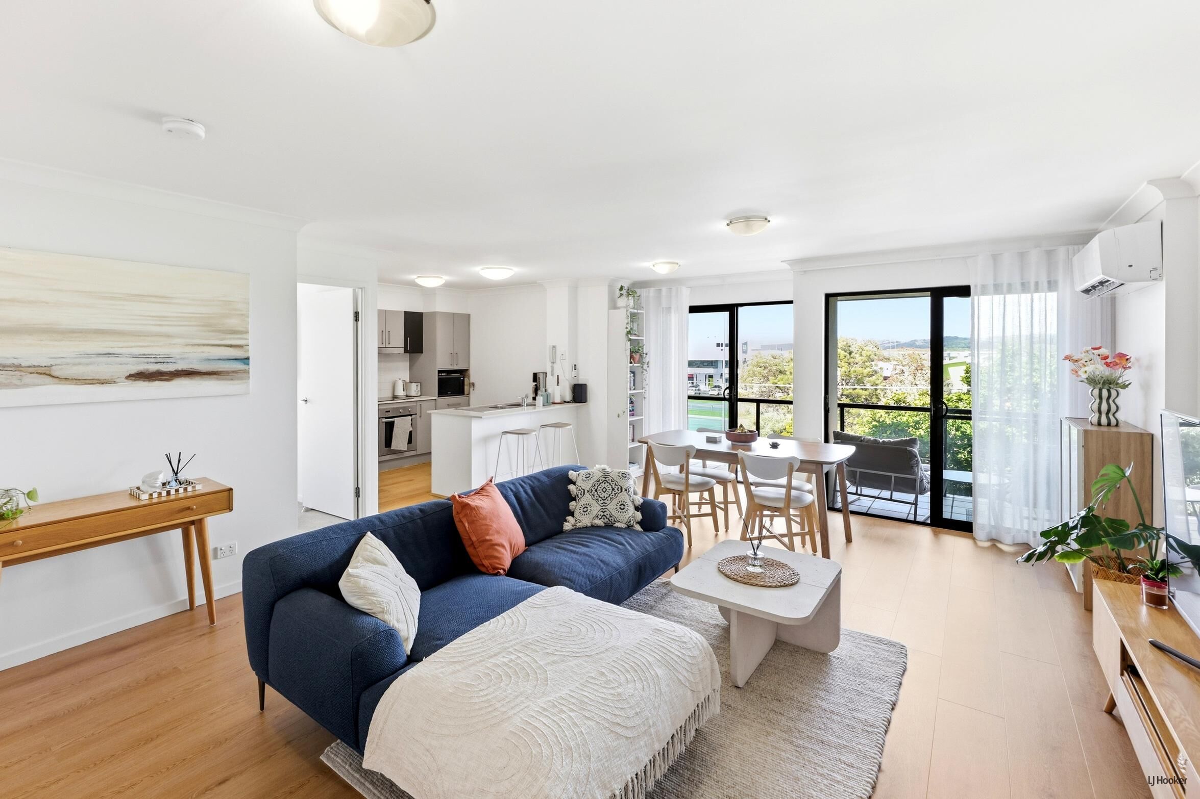 14 111-113 GOLDEN FOUR DRIVE, BILINGA QLD 4225 - Image 5