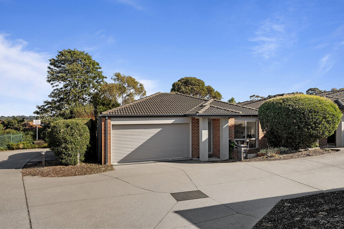 3-bedroom unit at UNIT 14 11 HAWK AVENUE, Pakenham VIC 3810, Cardinia, Victoria