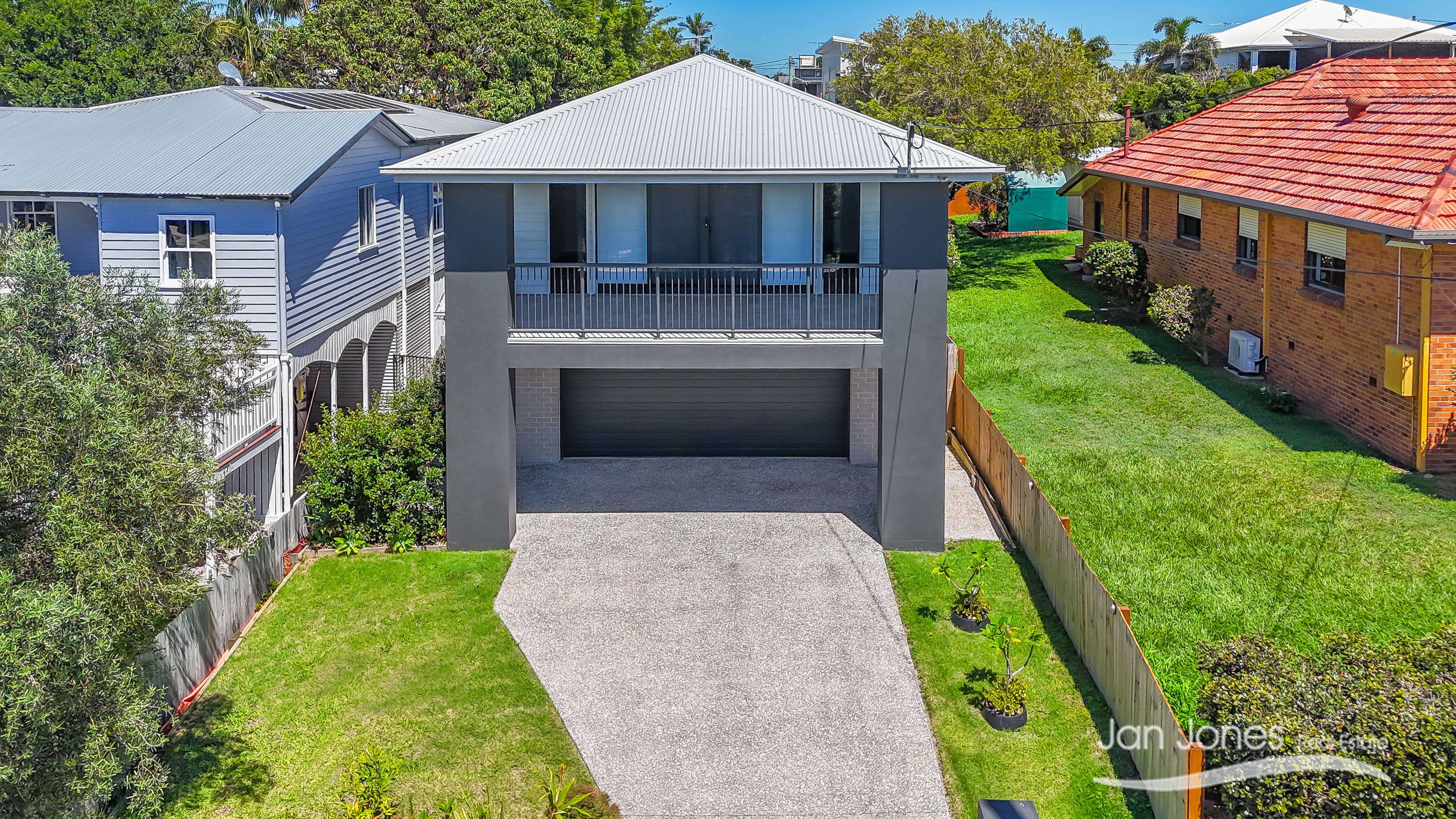 347 OXLEY AVENUE, Margate QLD 4019 - Image 1