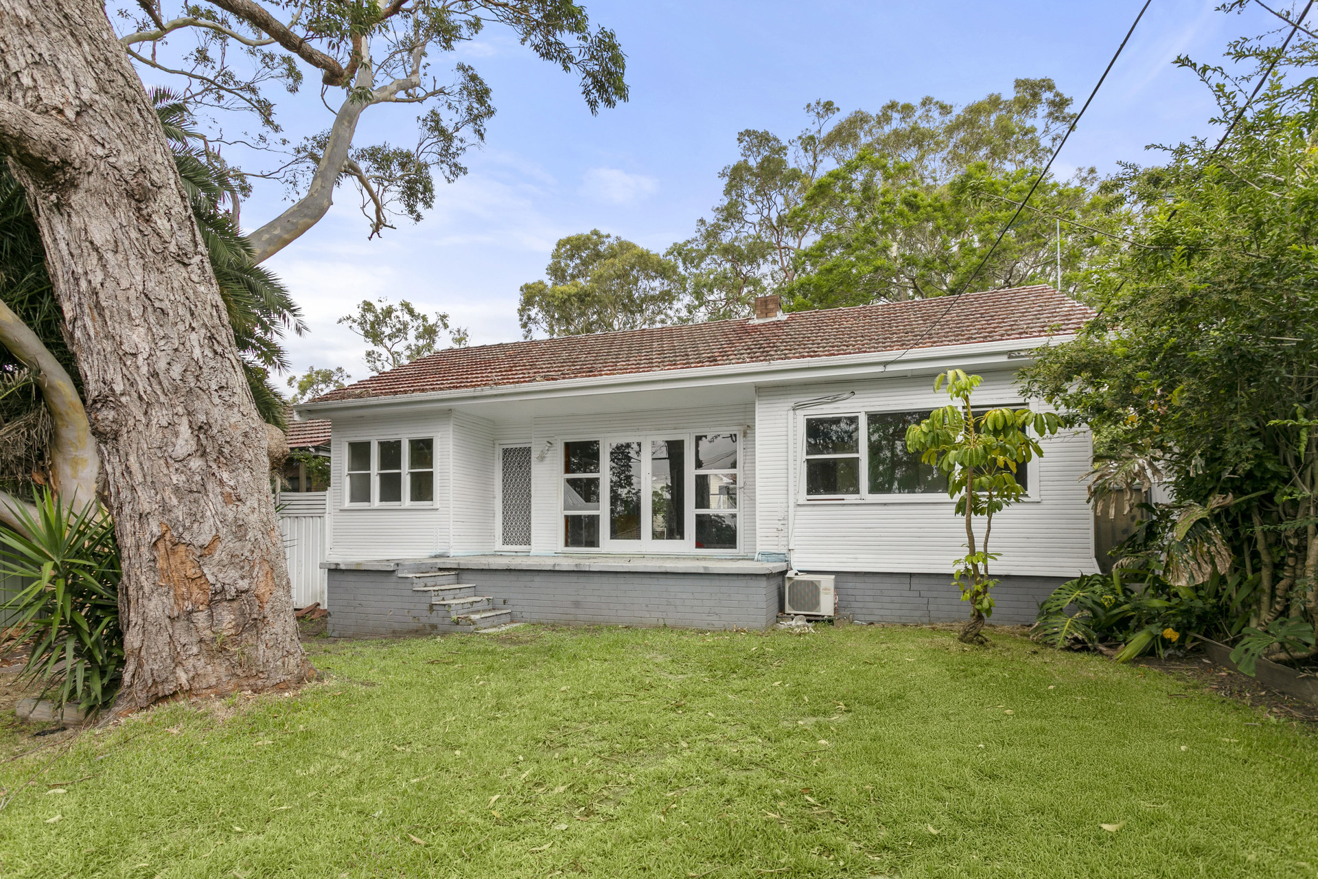 26 KANOONA STREET, Caringbah South NSW 2229 - Image 1