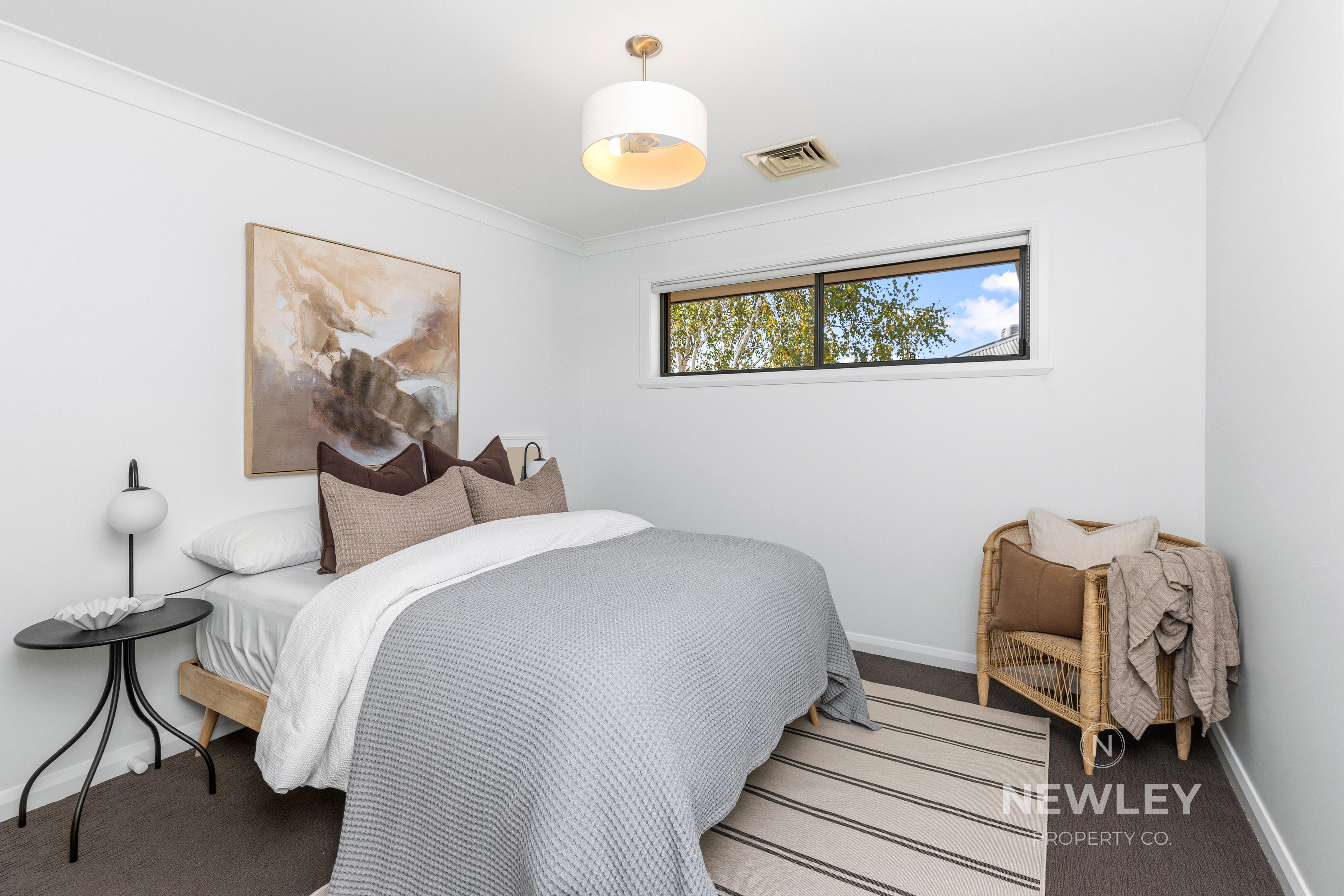 5-bedroom house at 11 Clifton Street, Bourkelands, NSW 2650, Wagga Wagga, New South Wales