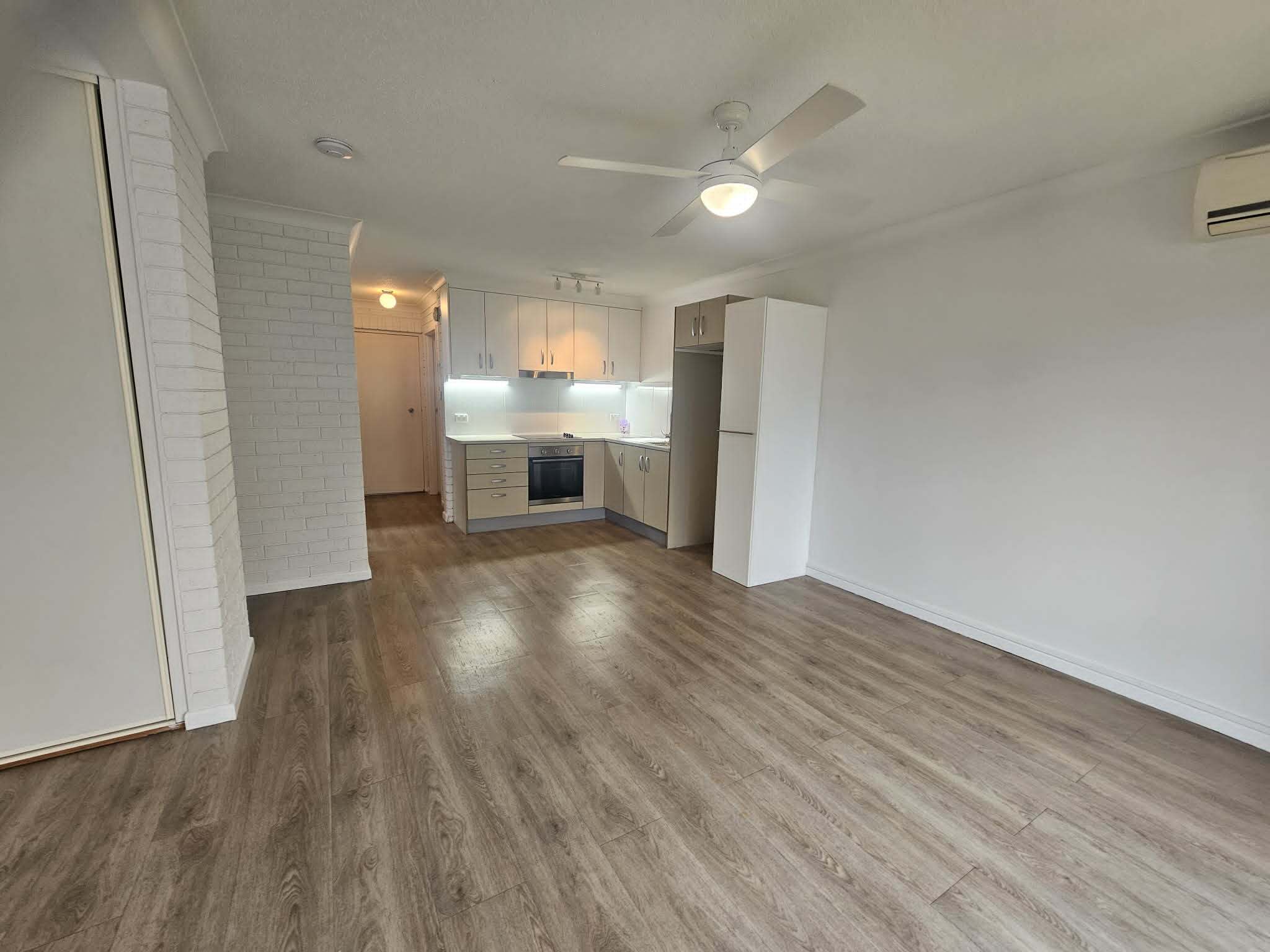 PENINSULA TERRACE 1 5 SYDNEY STREET, REDCLIFFE QLD 4020 - Image 4