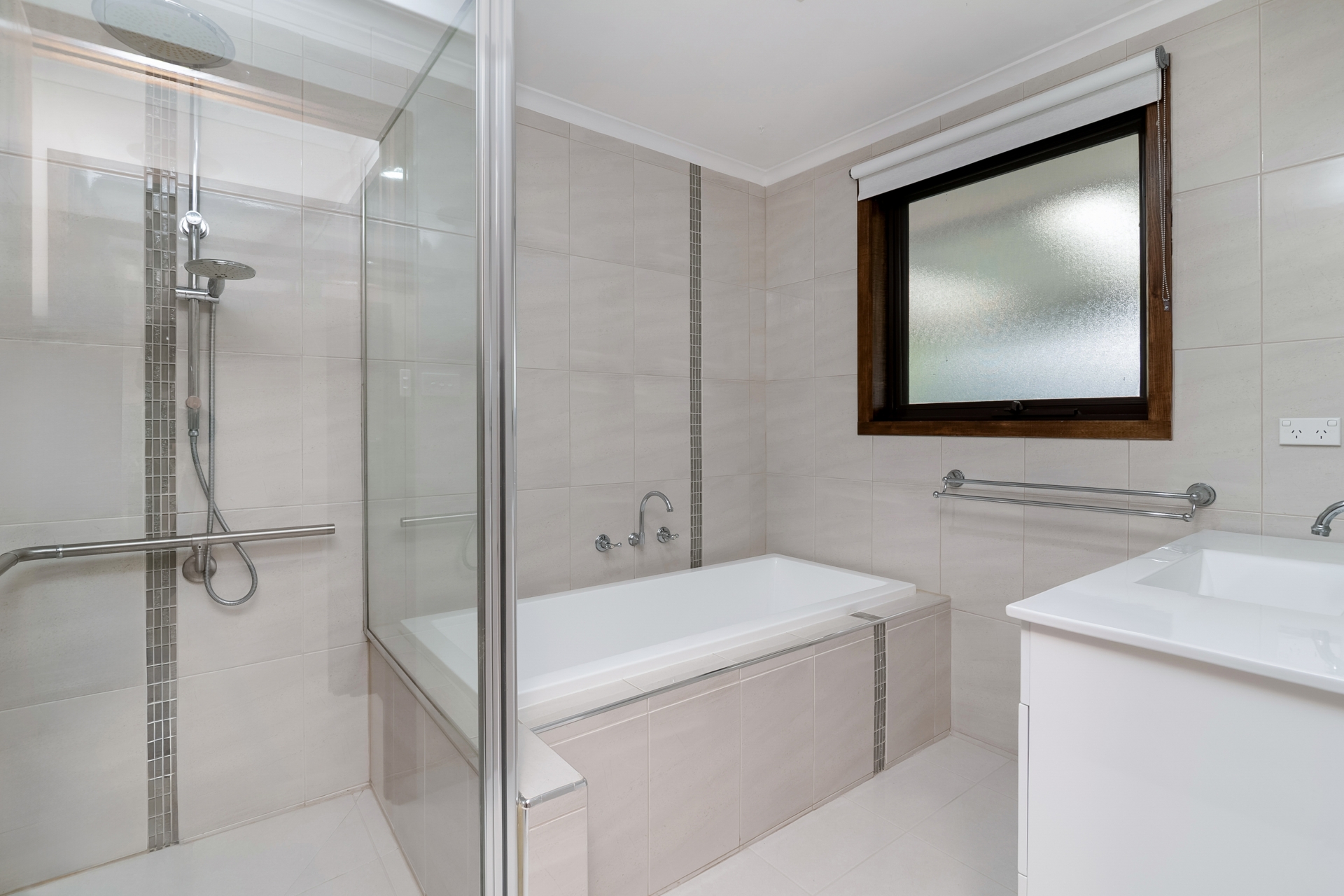 41 DAVIDSON STREET, Broadford VIC 3658 - Image 6