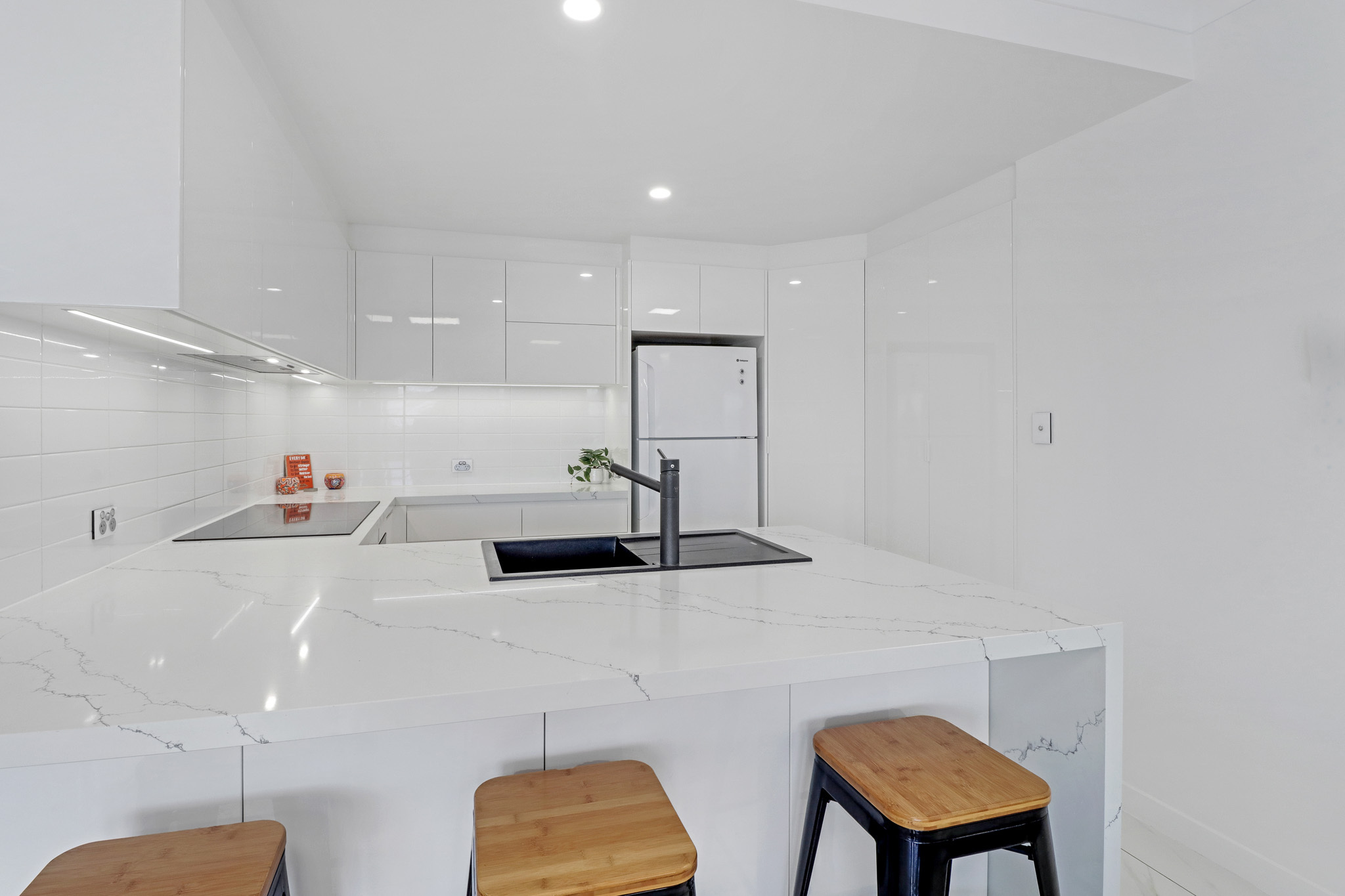 3-bedroom unit at 8/3 Mudjimba Beach Road, Mudjimba, QLD 4564, Sunshine Coast, Queensland