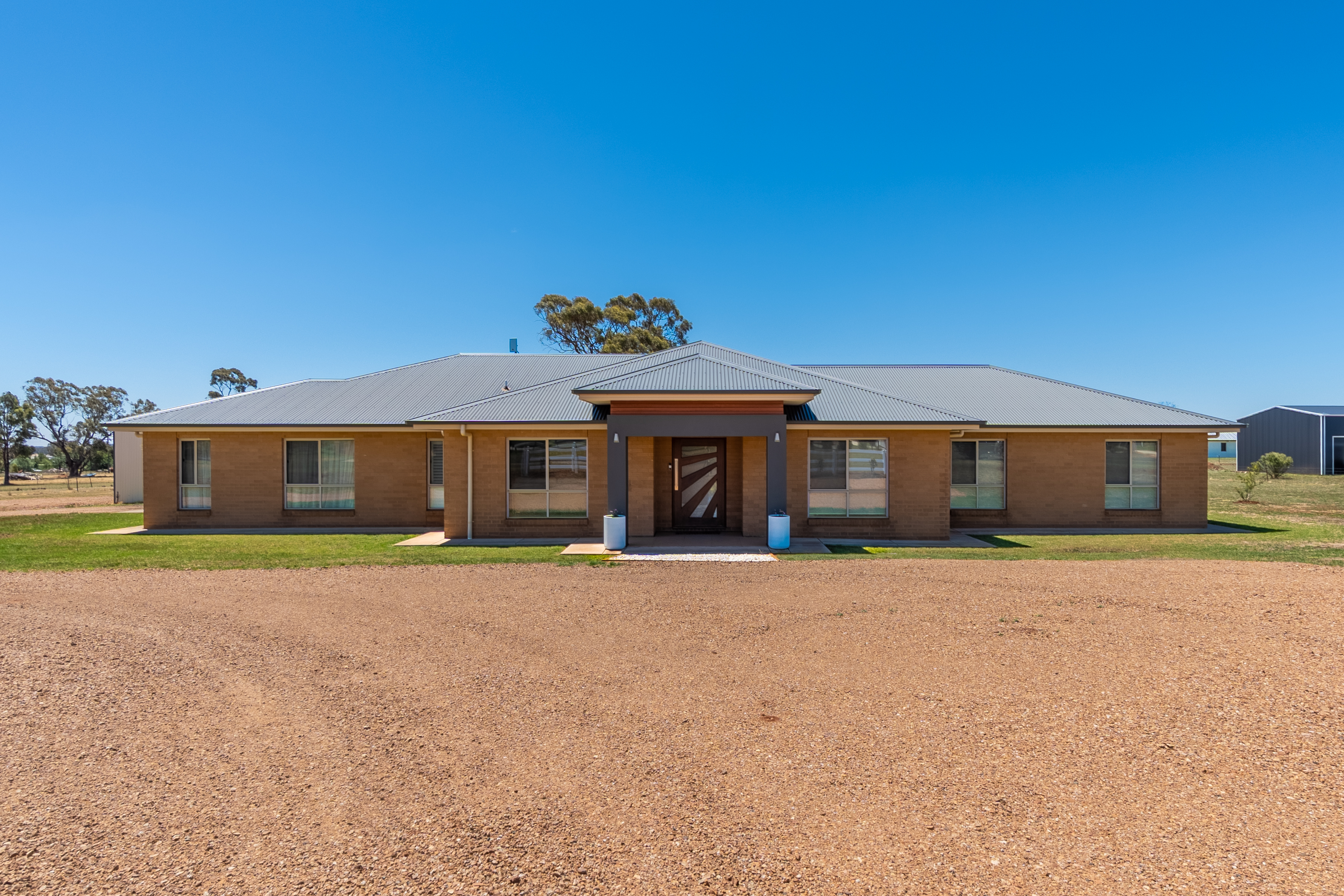 5-bedroom house at 9 Evatt Street, Temora, NSW 2666, Temora, New South Wales