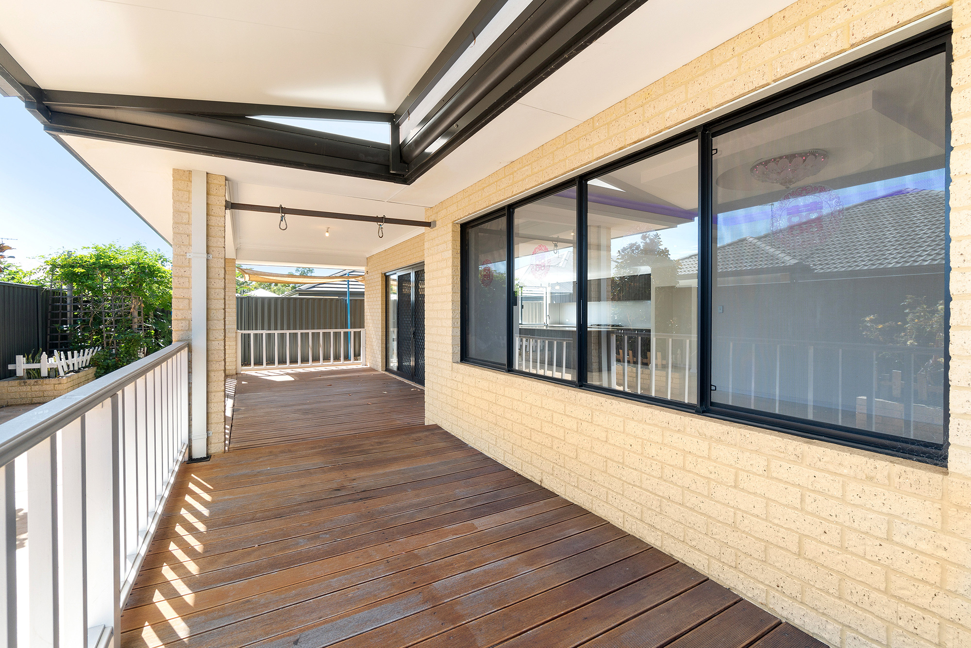 65 Windermere Boulevard, Aveley, WA 6069 - Image 9