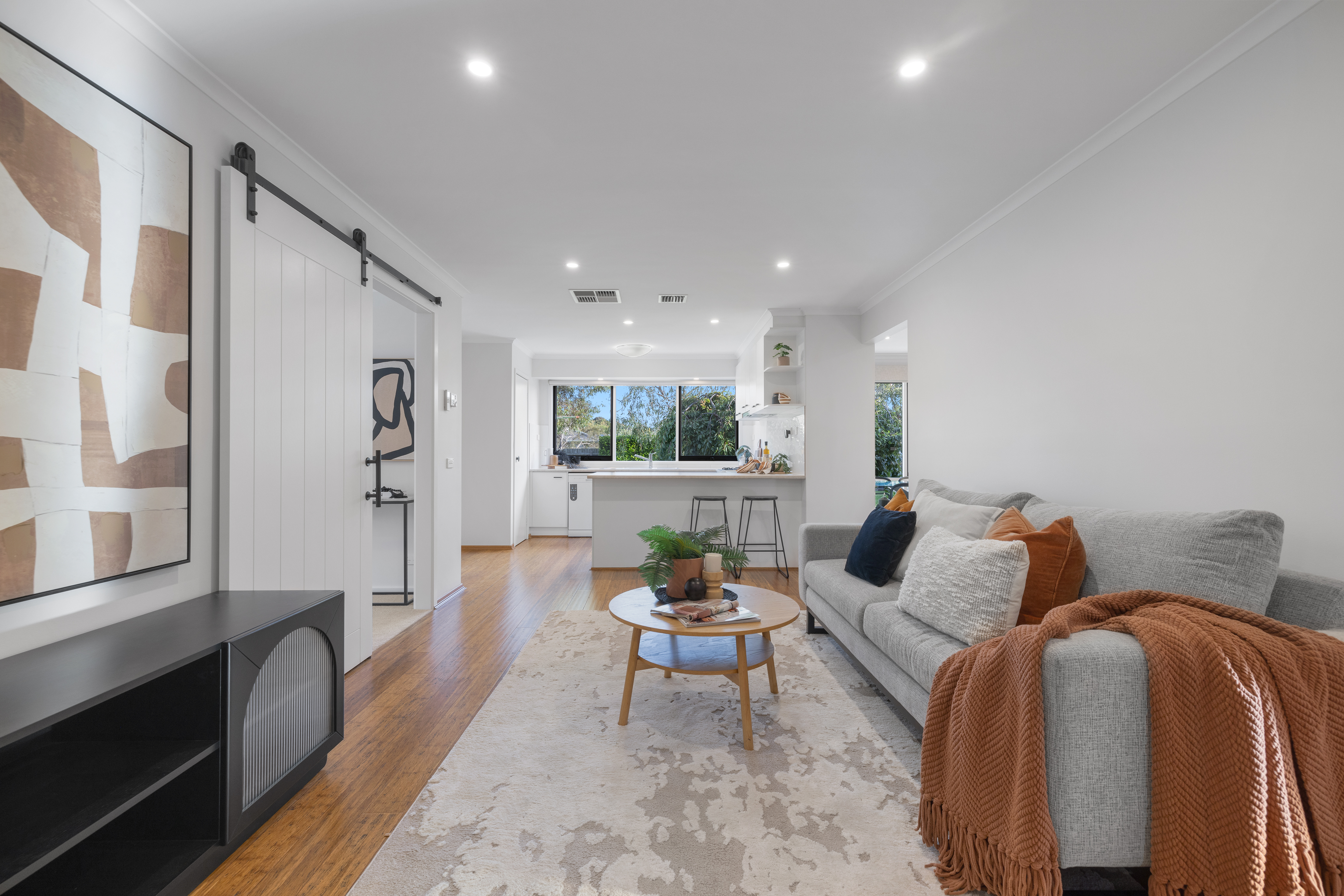 7 Halsbury Drive, Rowville, VIC 3178 - Image 4