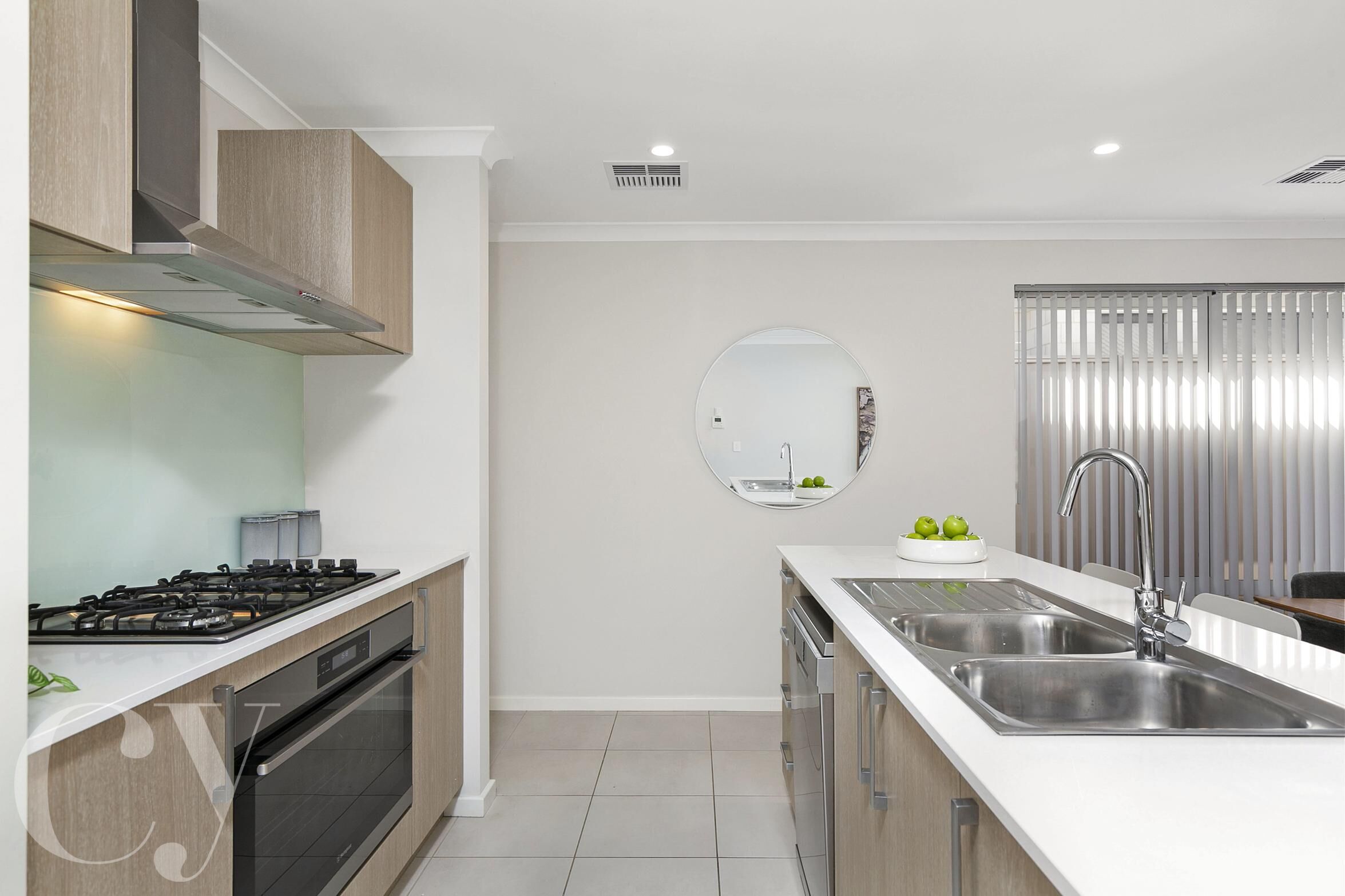 52 TASMAN CRESCENT, Mandogalup WA 6167 - Image 8