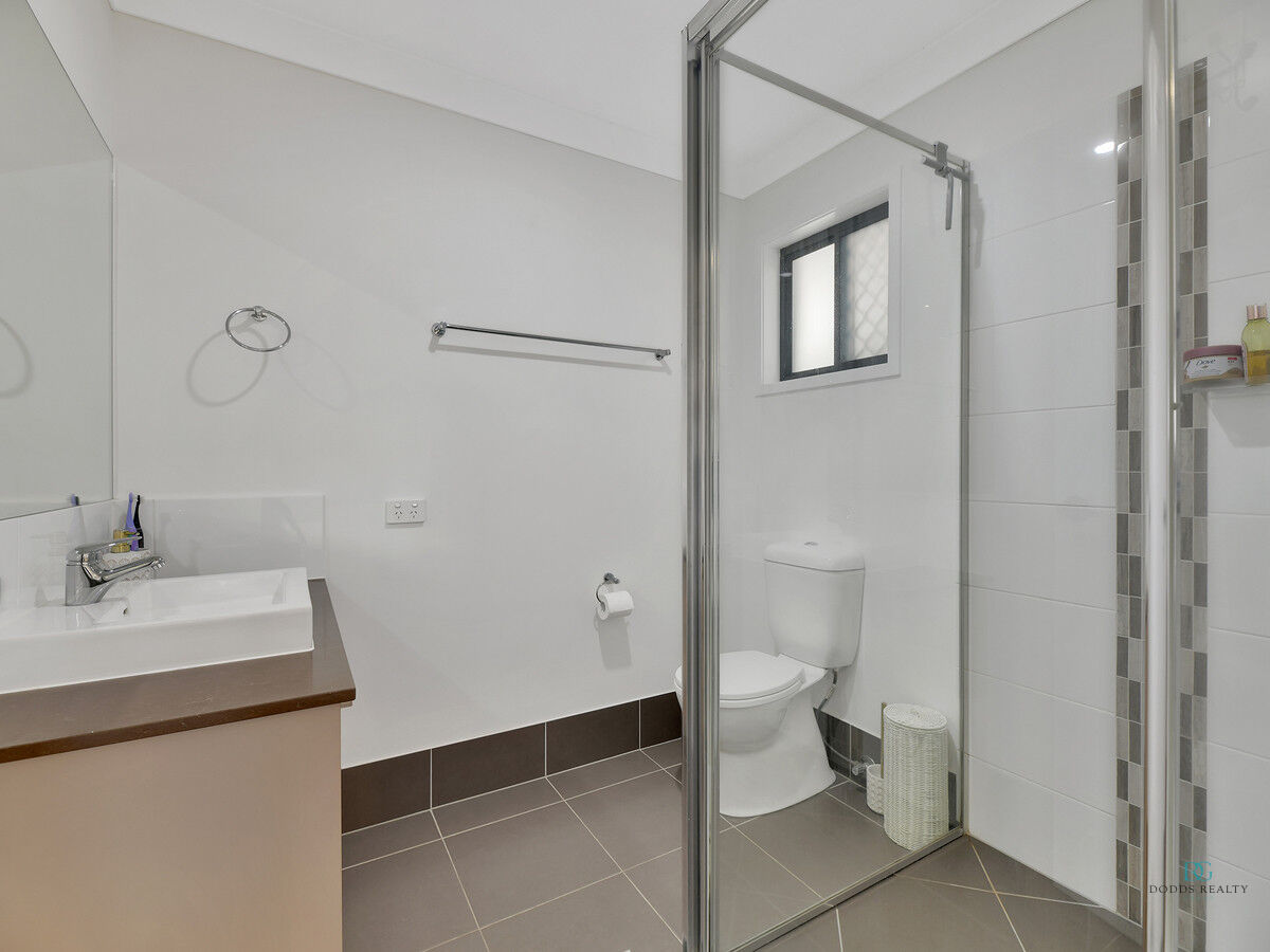 5-bedroom house at 9 Fyfe Street, Walloon, QLD 4306, , Queensland