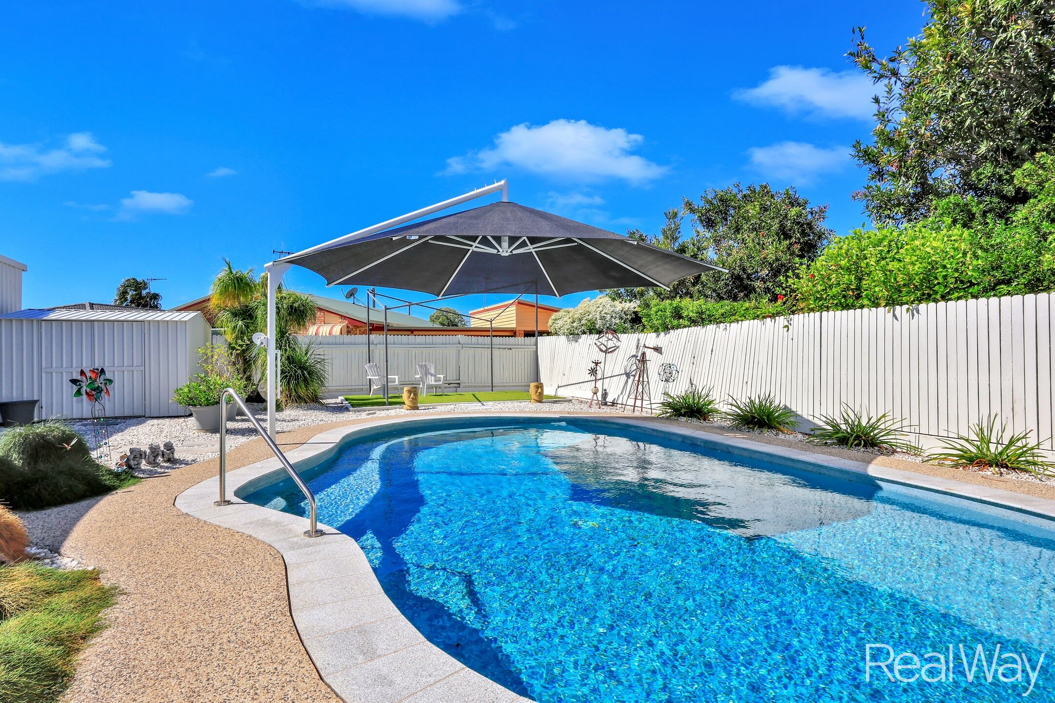 15 JENSEN STREET, Avenell Heights QLD 4670 - Image 3