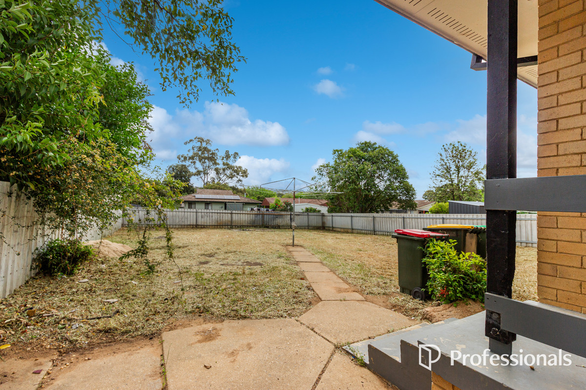 32 CALLAGHAN STREET, Ashmont NSW 2650 - Image 9