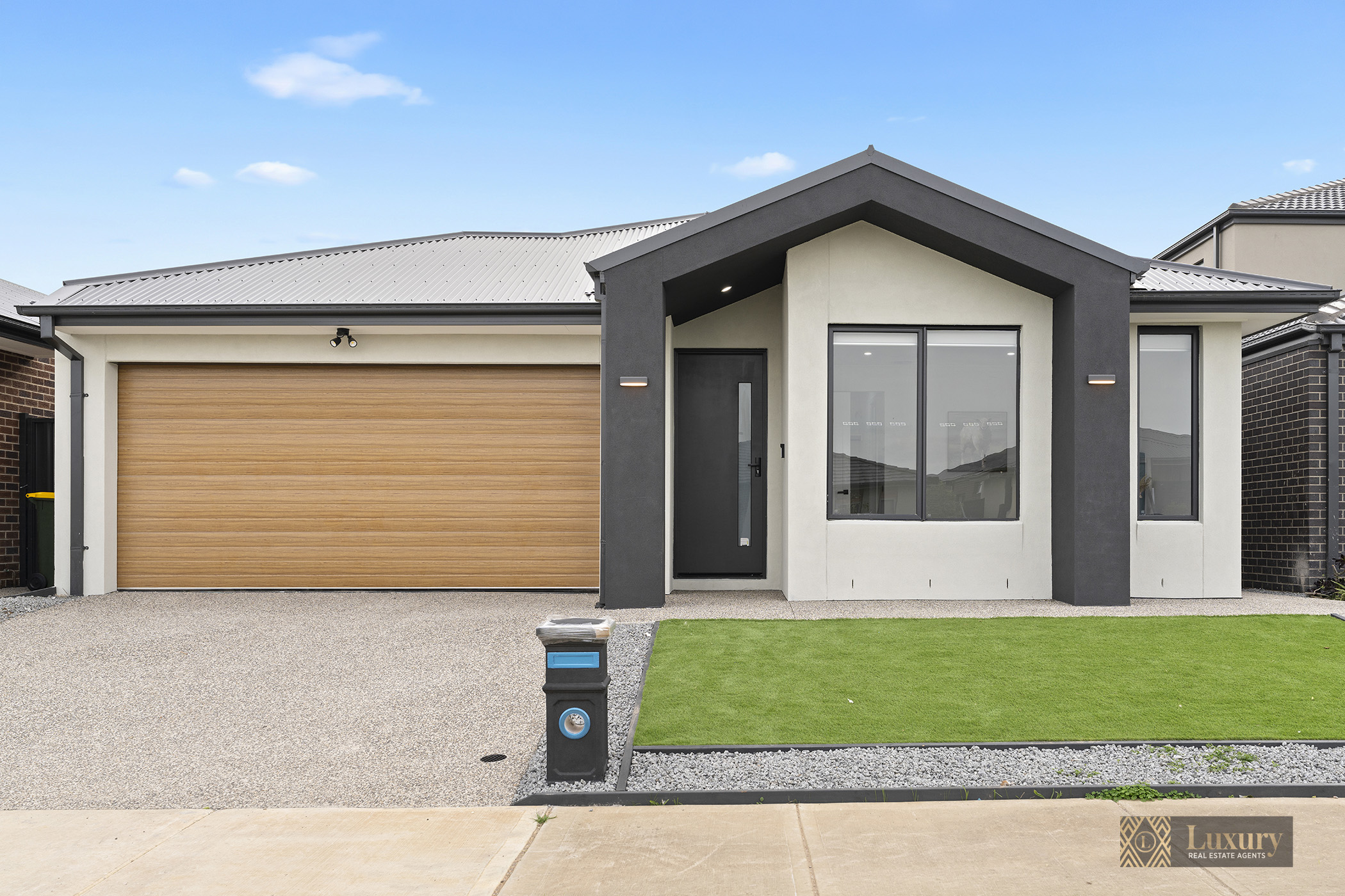 7 Momil Road, Mount Cottrell, Vic, 3024 - Image 1