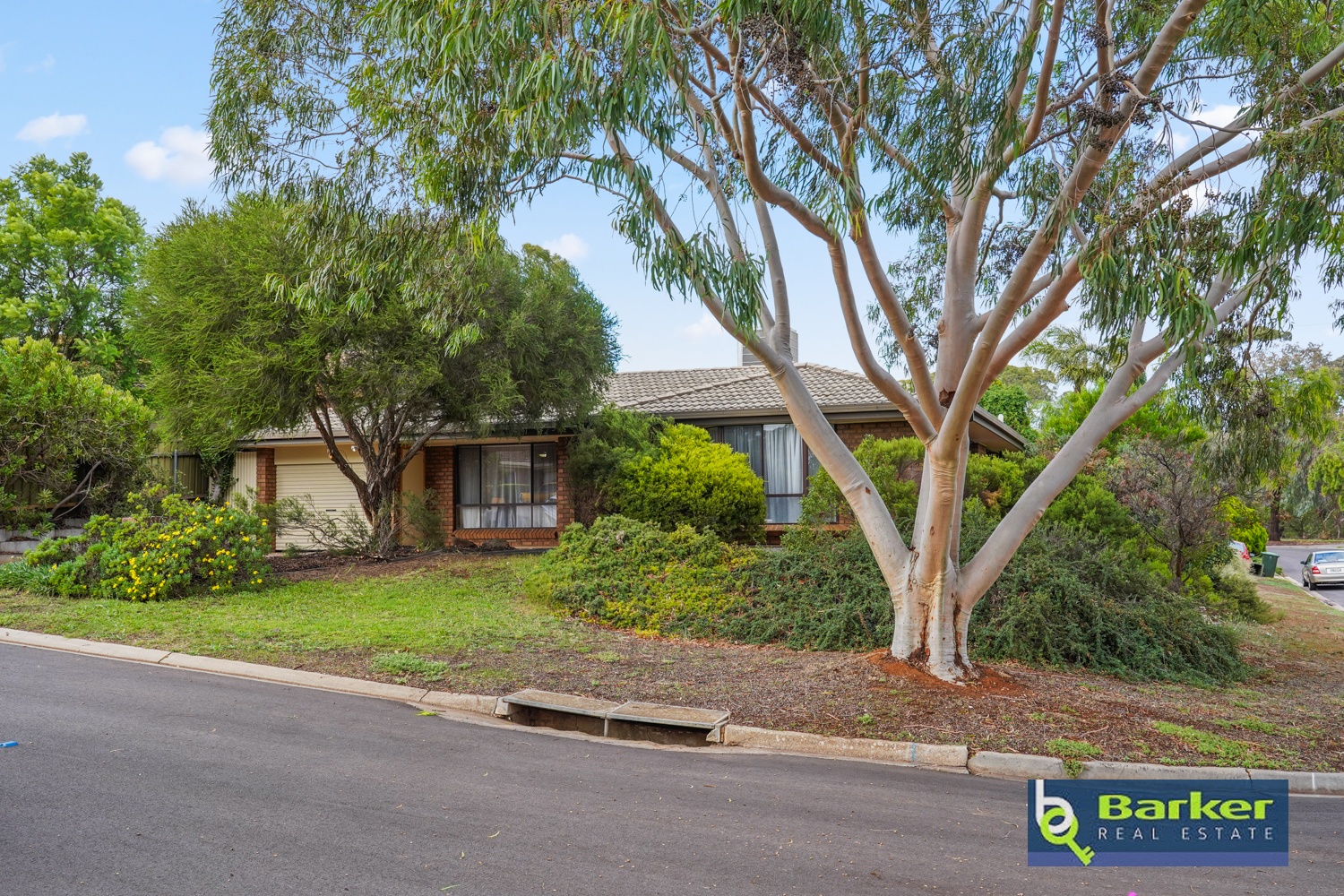 2 ILLAWARRA COURT, Craigmore SA 5114 - Image 3