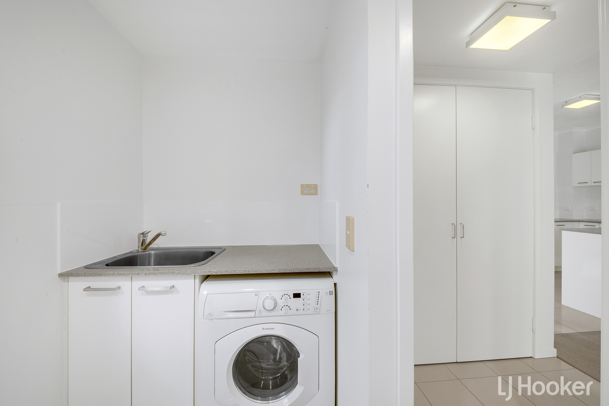 2-bedroom unit at 2/20 Flinders Street, West Gladstone, QLD 4680, Gladstone, Queensland