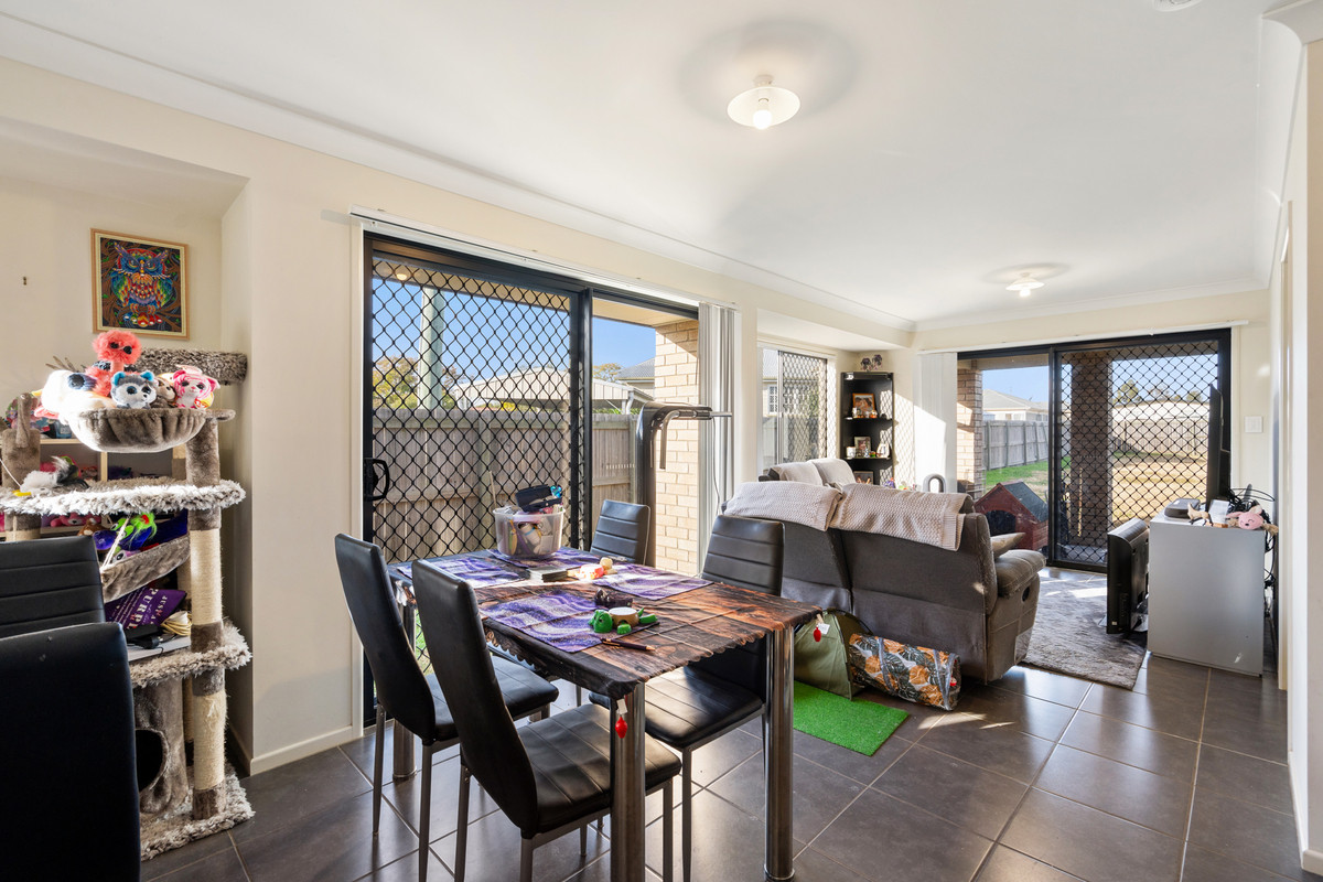 4-bedroom house at 33 Victoria Street, Clifton, QLD 4361, , Queensland