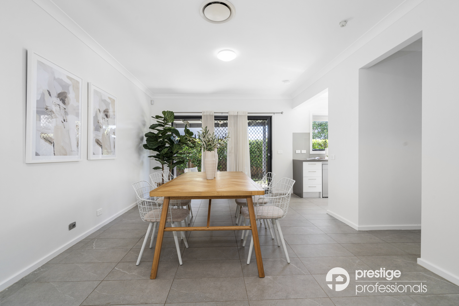 29 Greenview Drive, Moorebank, NSW 2170 - Image 4