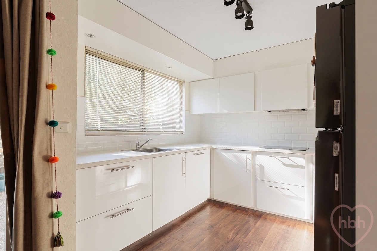 Lakeview Gardens 1 8 Ranken Place, Belconnen ACT 2617 - Image 8
