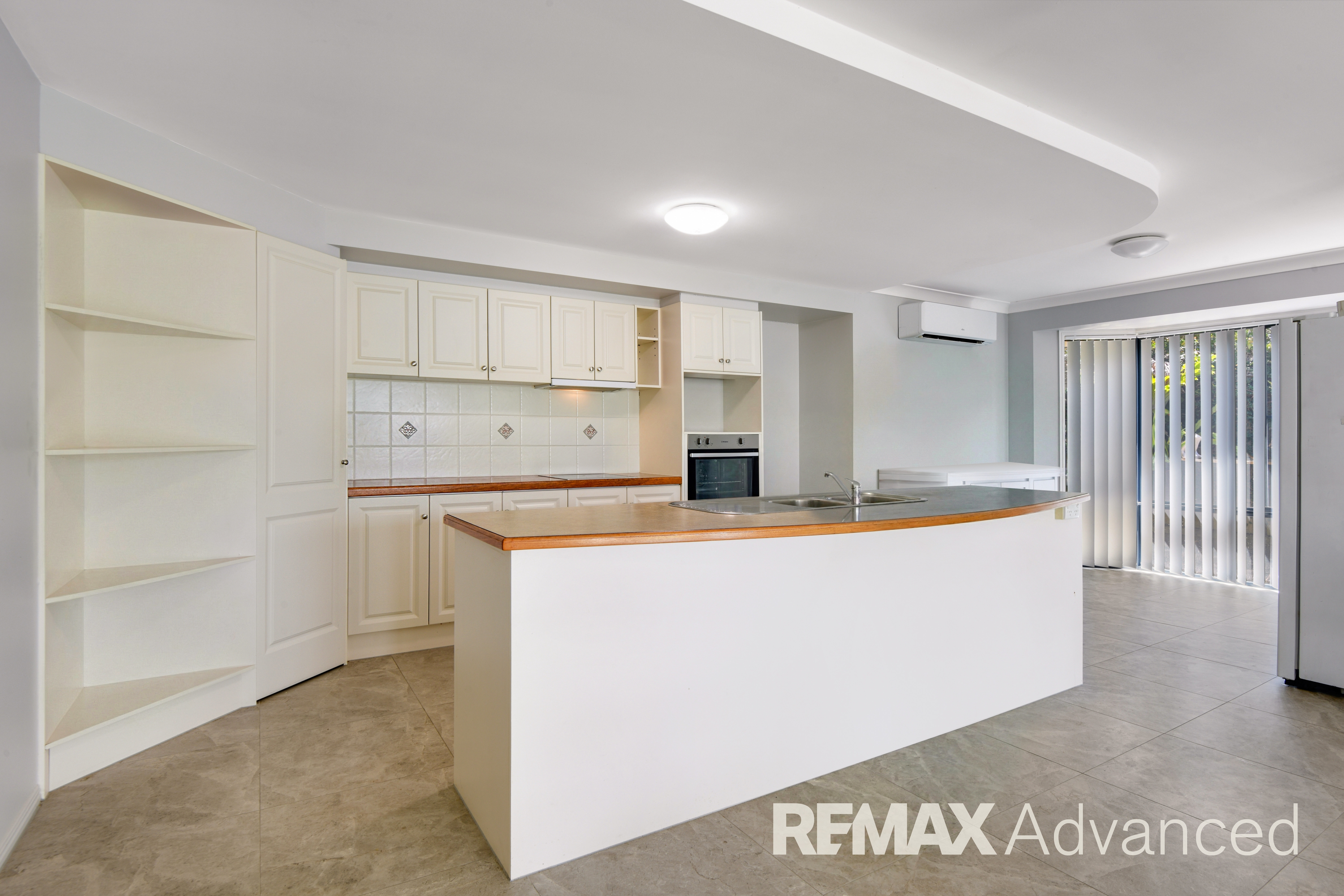 6 Avalon Street, Sandstone Point, QLD 4511 - Image 5