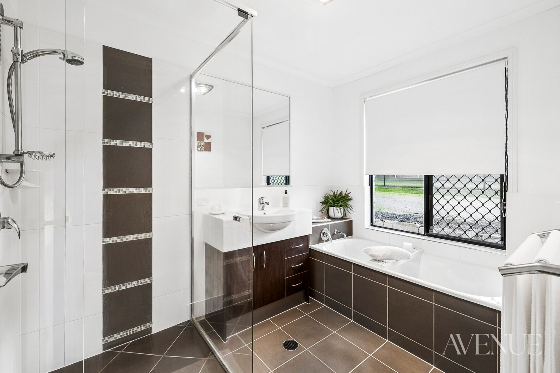 4-bedroom house at 48-50 Heysen Road, New Beith, QLD 4124, Logan, Queensland