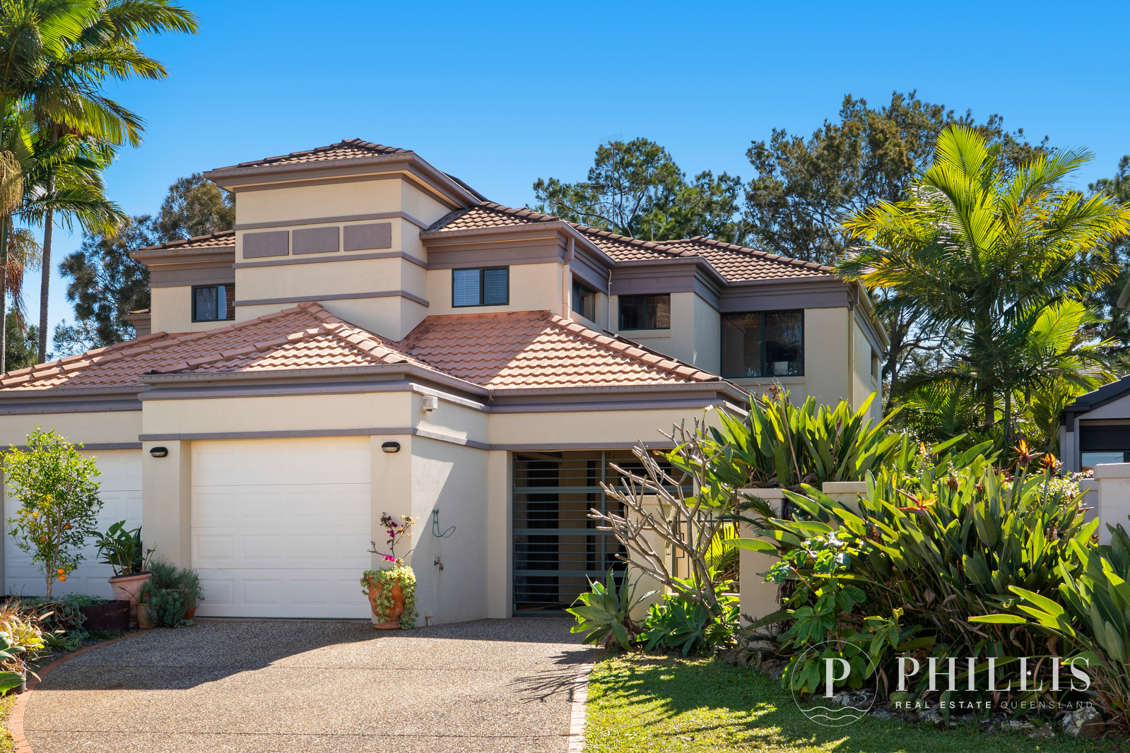 3-bedroom unit at 42 SHINNECOCK CLOSE, Hope Island QLD 4212, Gold Coast, Queensland