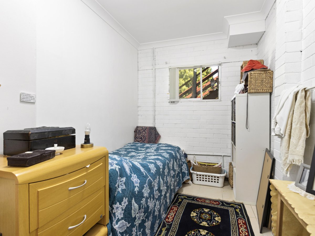 4-bedroom house at 16 Old Bar Road, Old Bar, NSW 2430, Mid-Coast, New South Wales