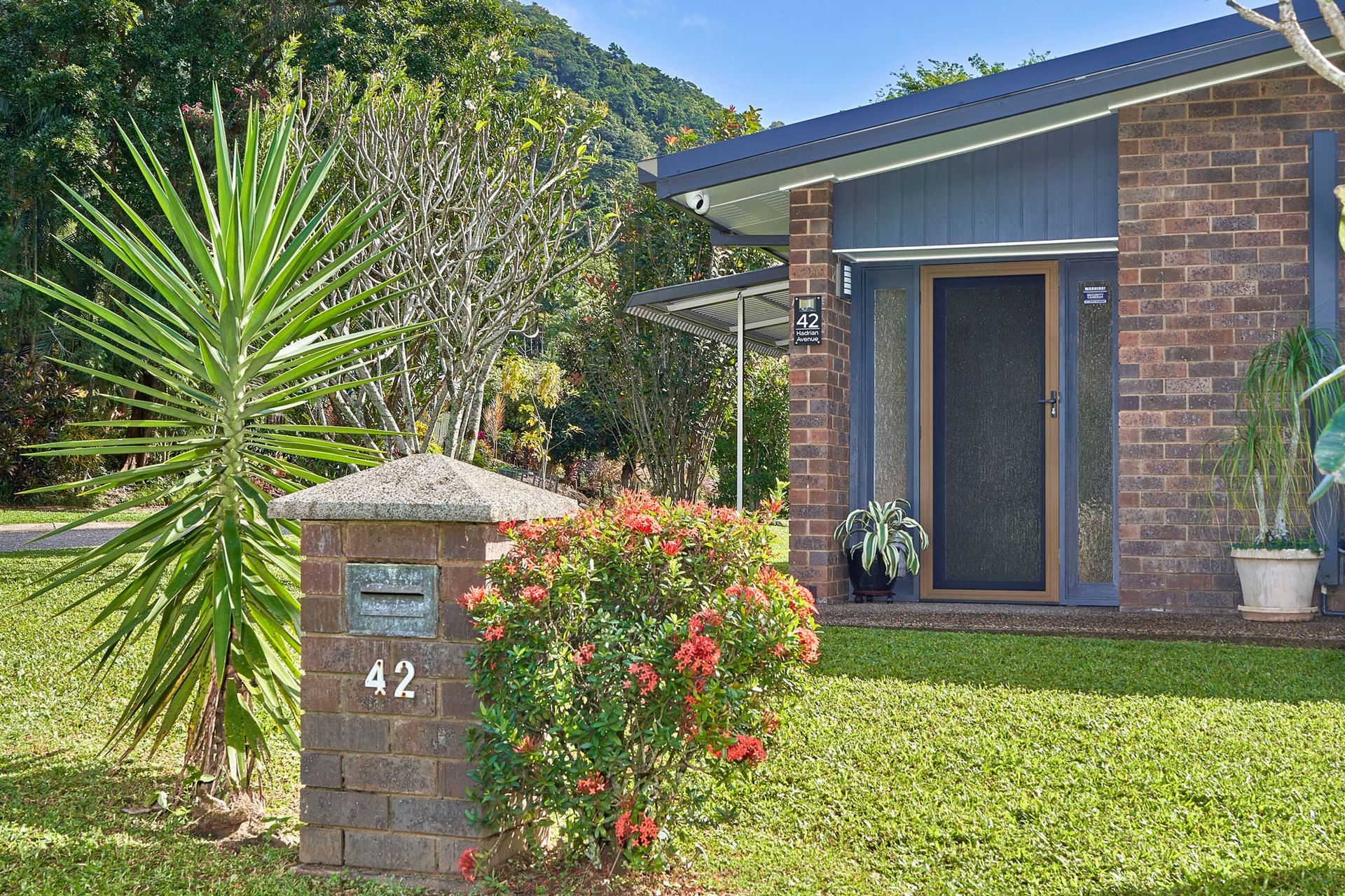 42 Hadrian Avenue, Mooroobool, QLD 4870 - Image 2