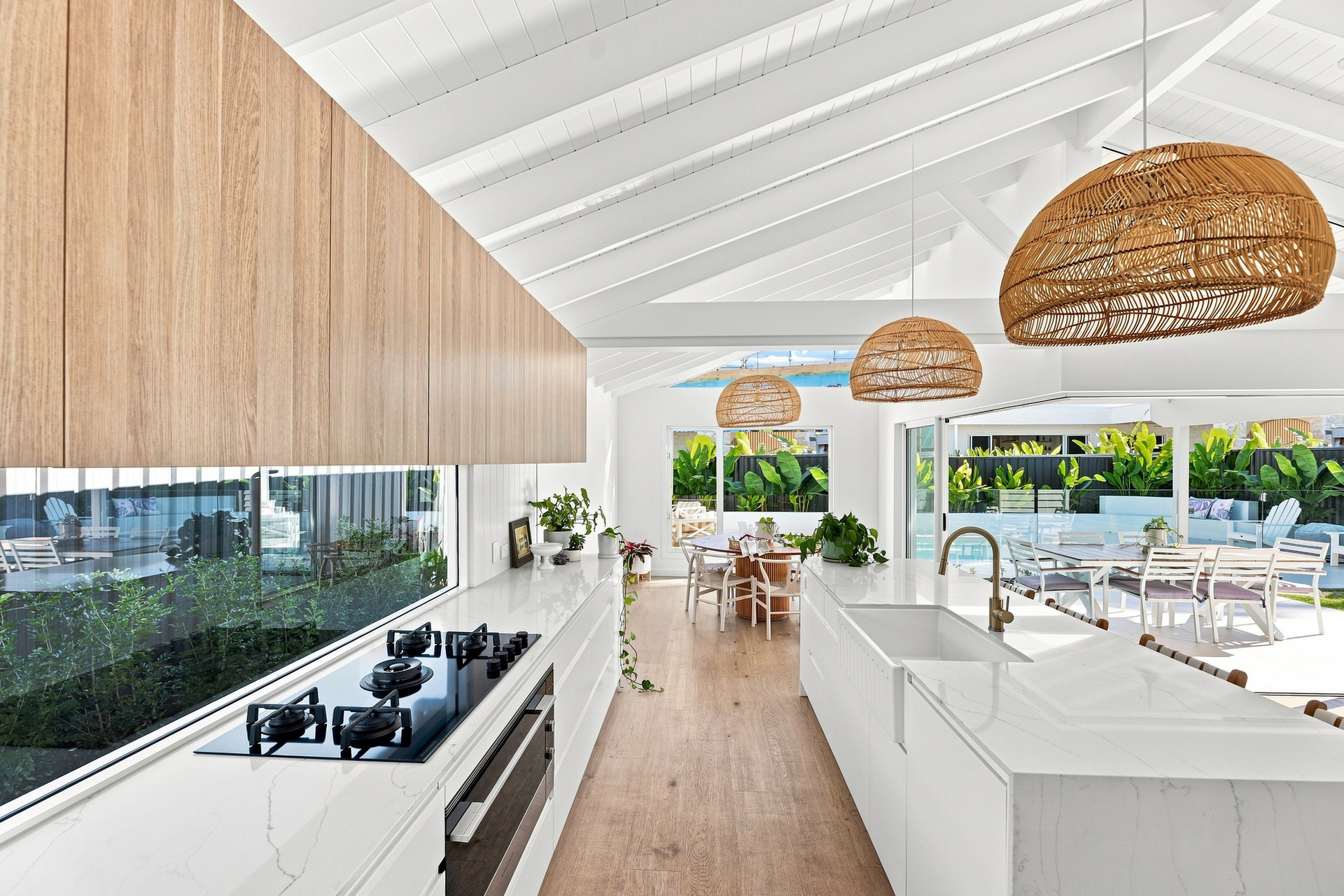 34 Aruma Avenue, Burleigh Waters, QLD 4220 - Image 6