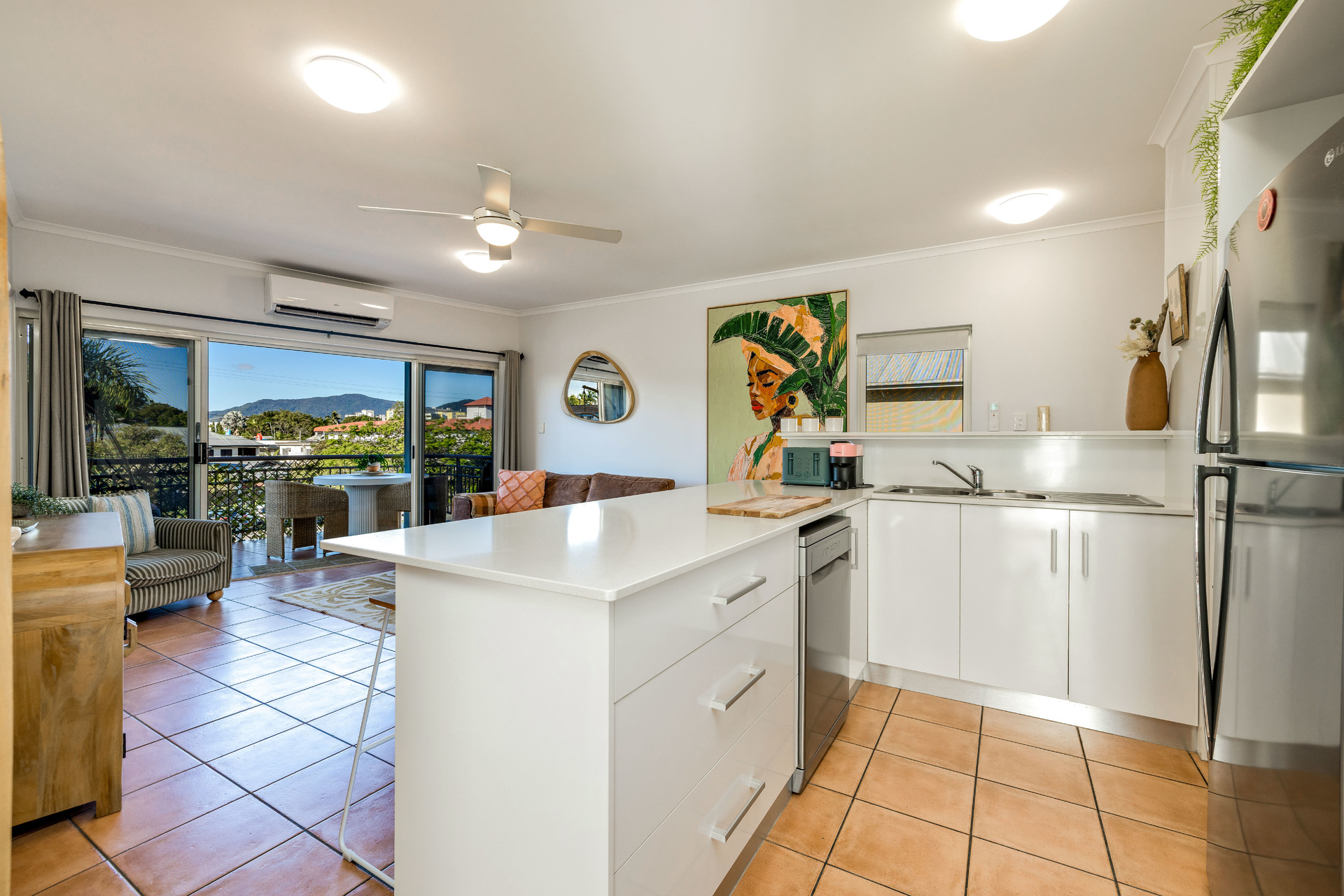 7 205 MCLEOD STREET, CAIRNS NORTH QLD 4870 - Image 1