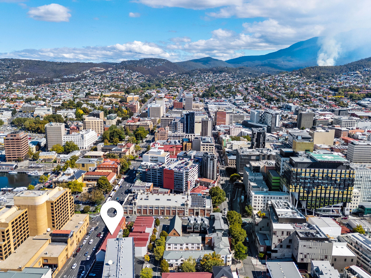 3-bedroom unit at 9 1 CRESWELLS ROW, HOBART TAS 7000, Hobart, Tasmania